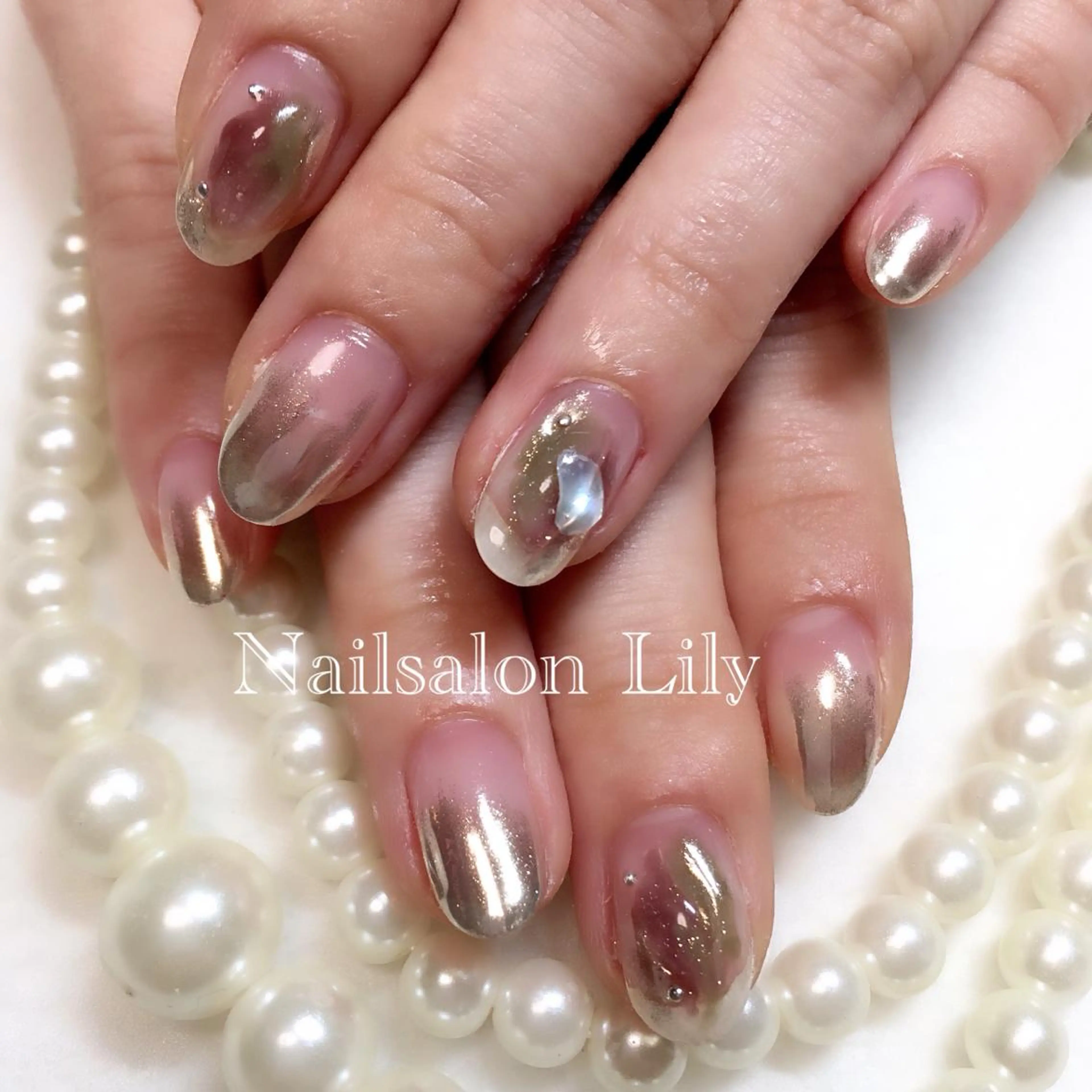 ネイル ニュアンスネイル Nailsalon Lilyのネイルデザイン