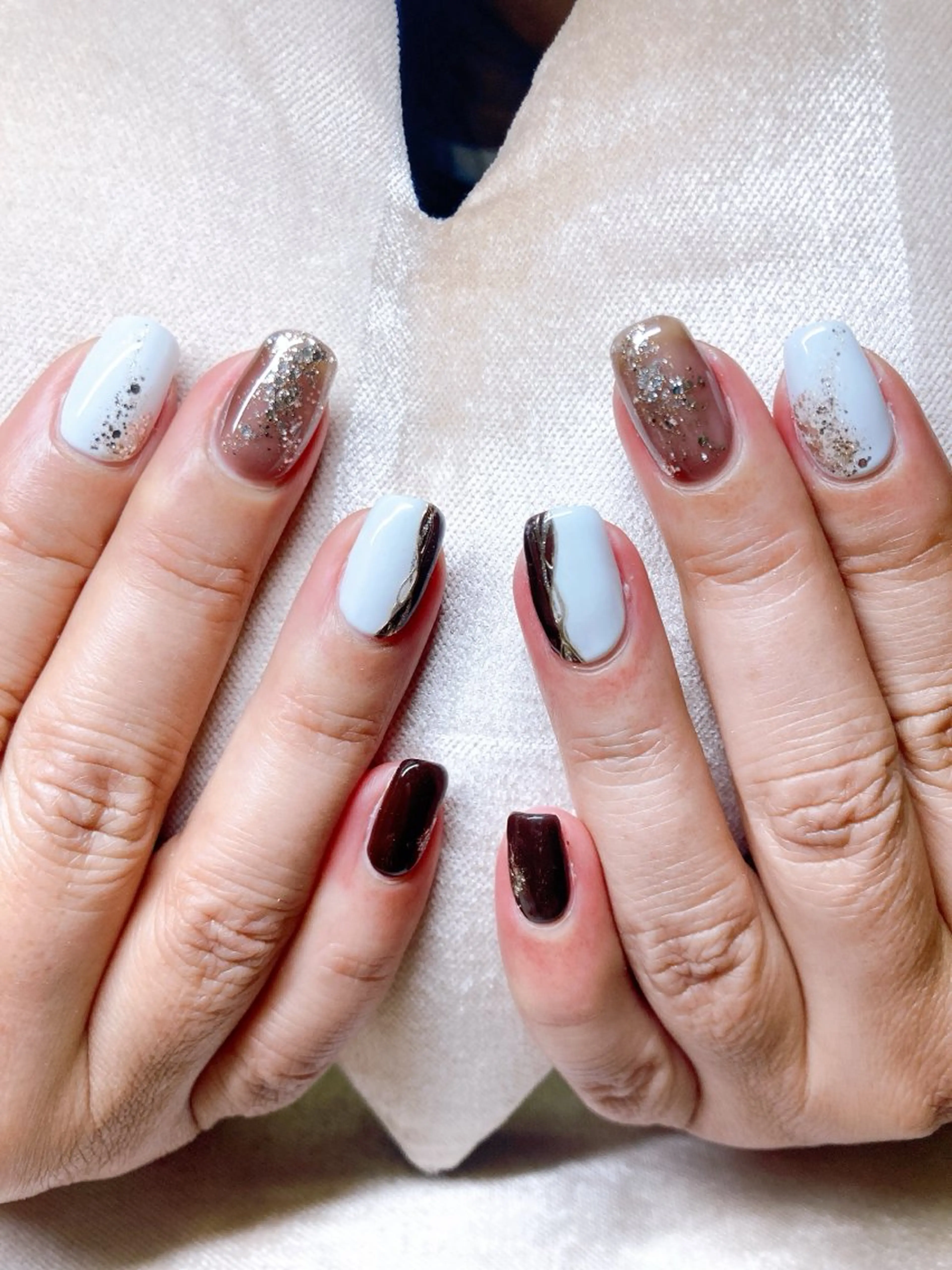 ネイル ECLAT エクラ所属・寺山 千鶴のネイルデザイン