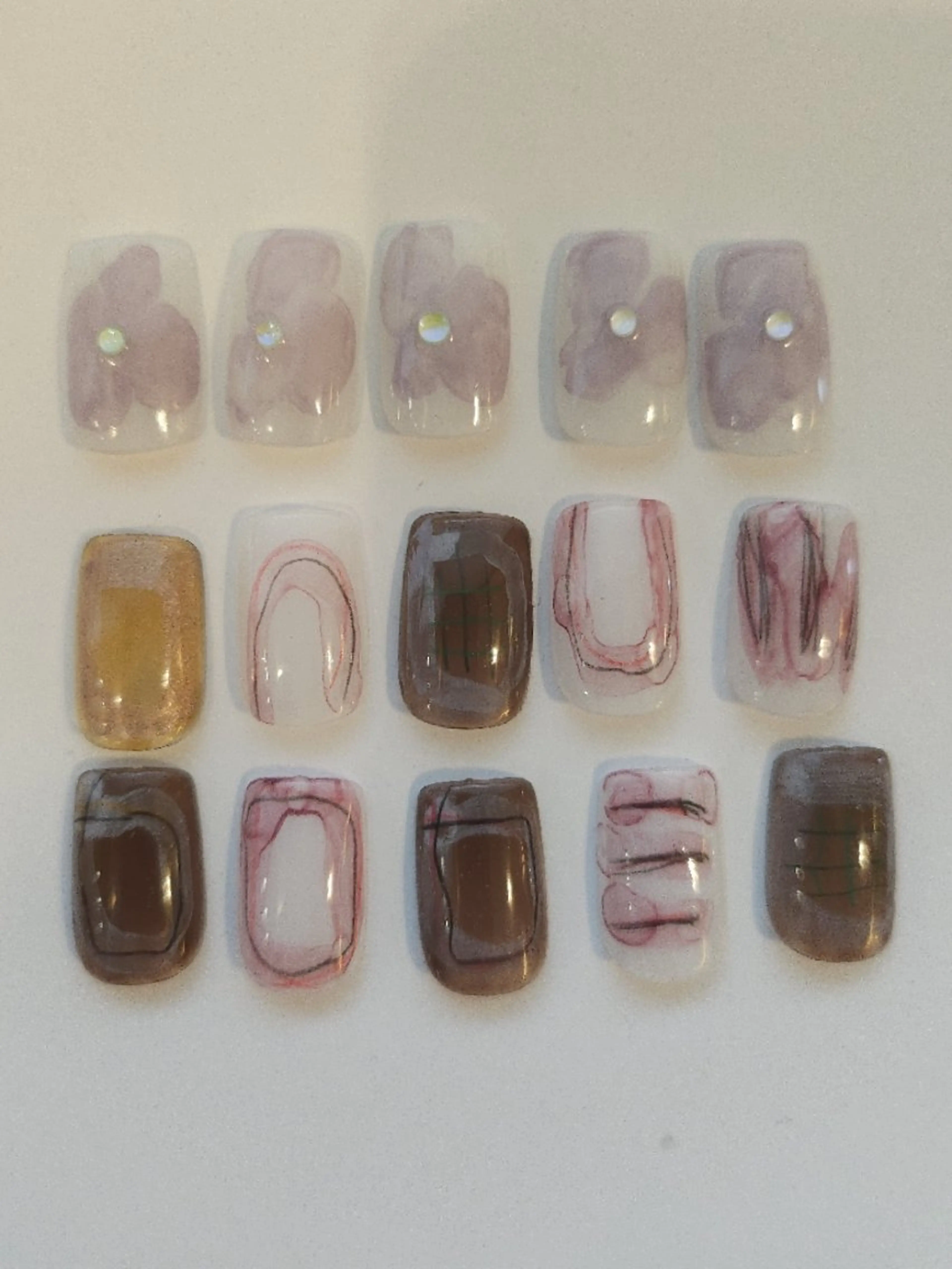 ネイル emust.nail   のネイルデザイン