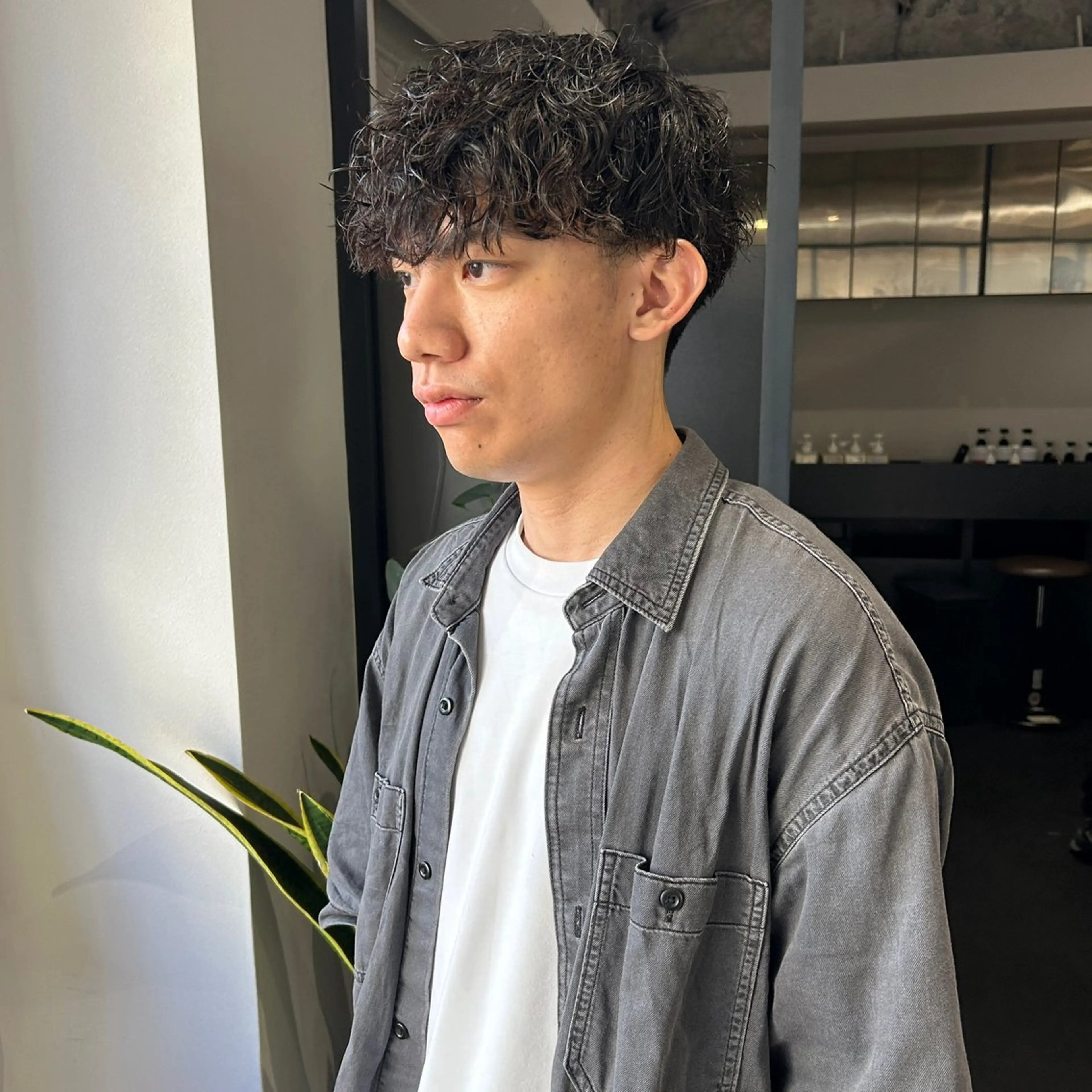 メンズ ハイトーン/ウルフ/ レイヤー/Asukaのヘアスタイル