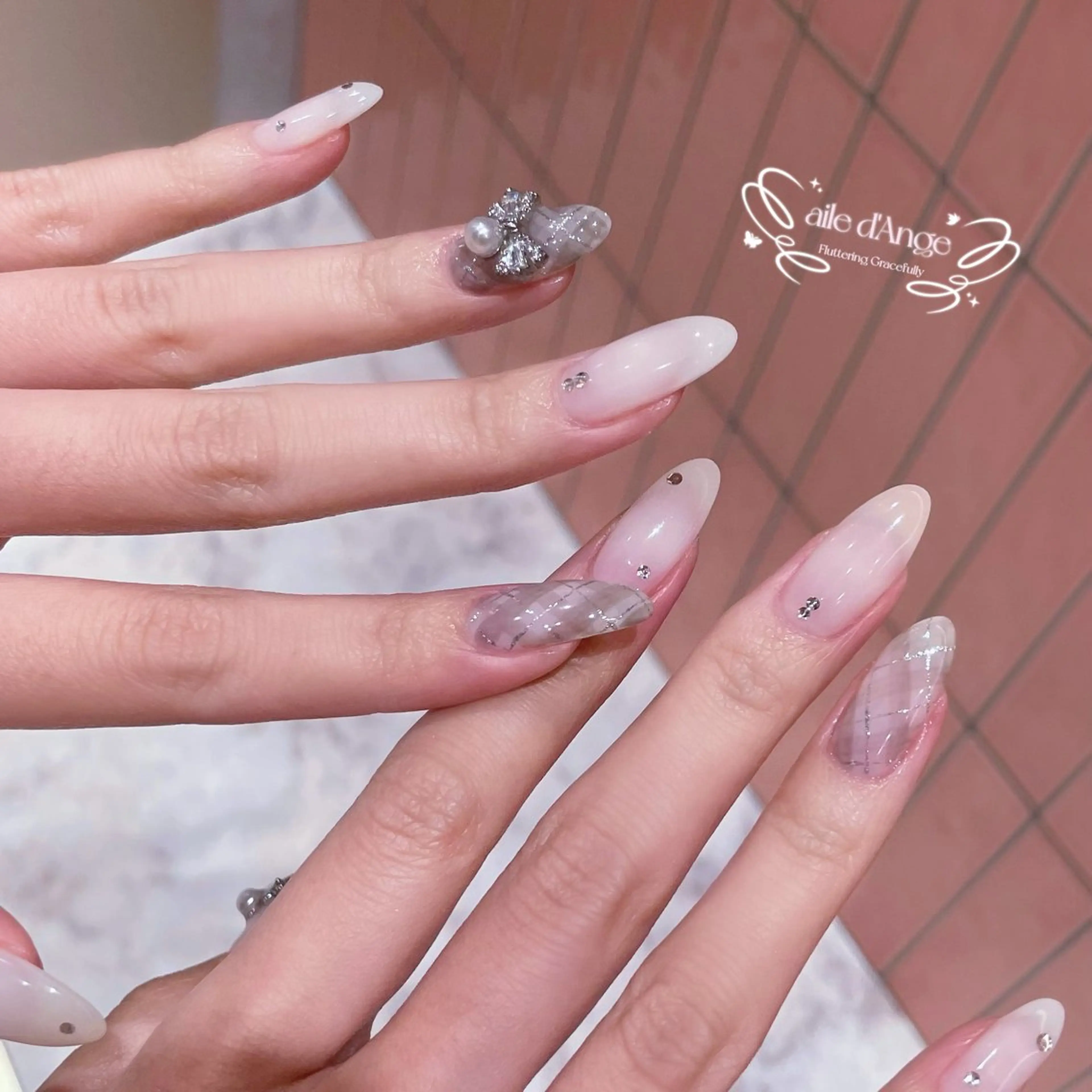 ネイル ハンドネイル フットネイル aile d'Ange所属・ailed'Ange 🍒miuのネイルデザイン