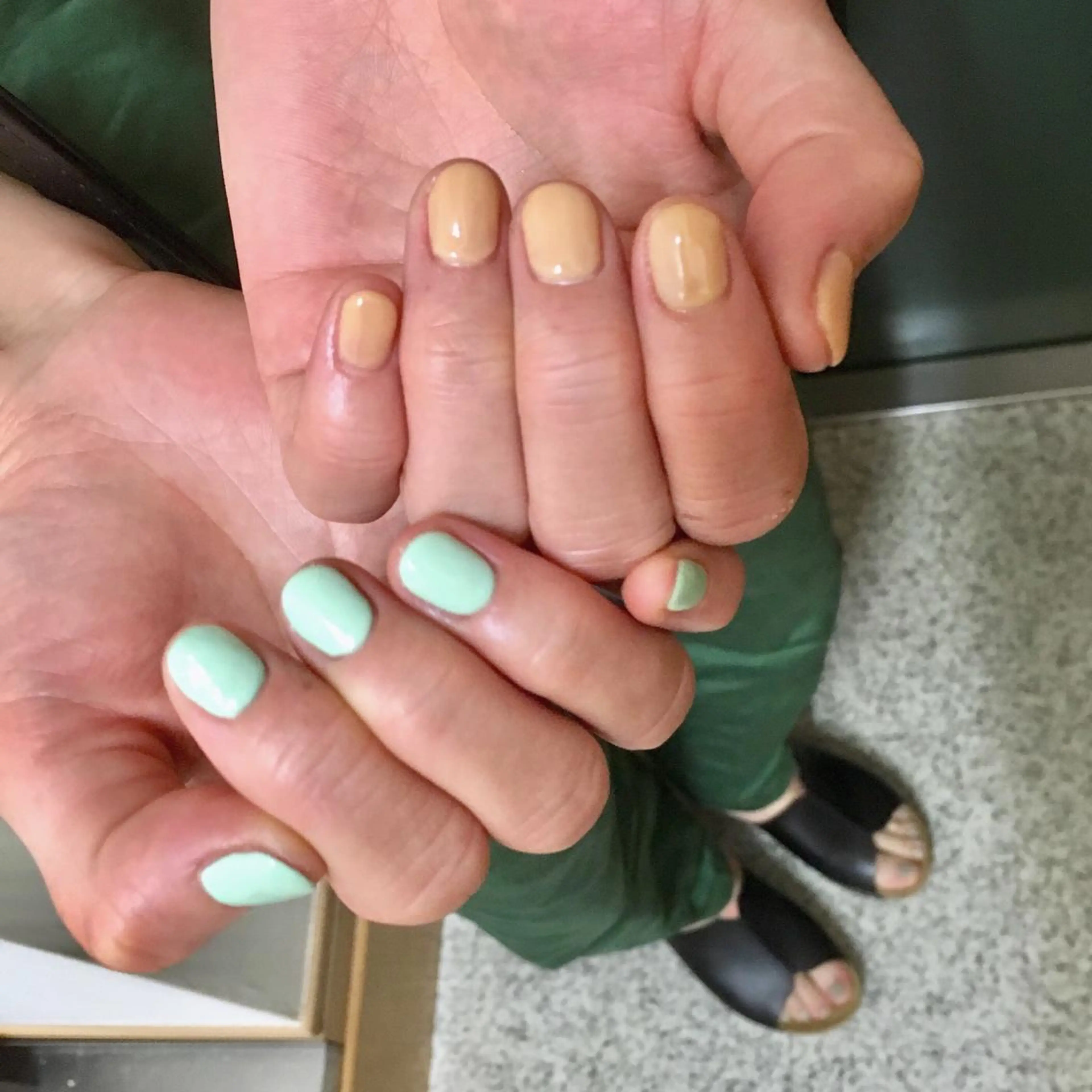 ネイル ワンカラーネイル ハンドネイル nable.所属・栗林 実莉のネイルデザイン