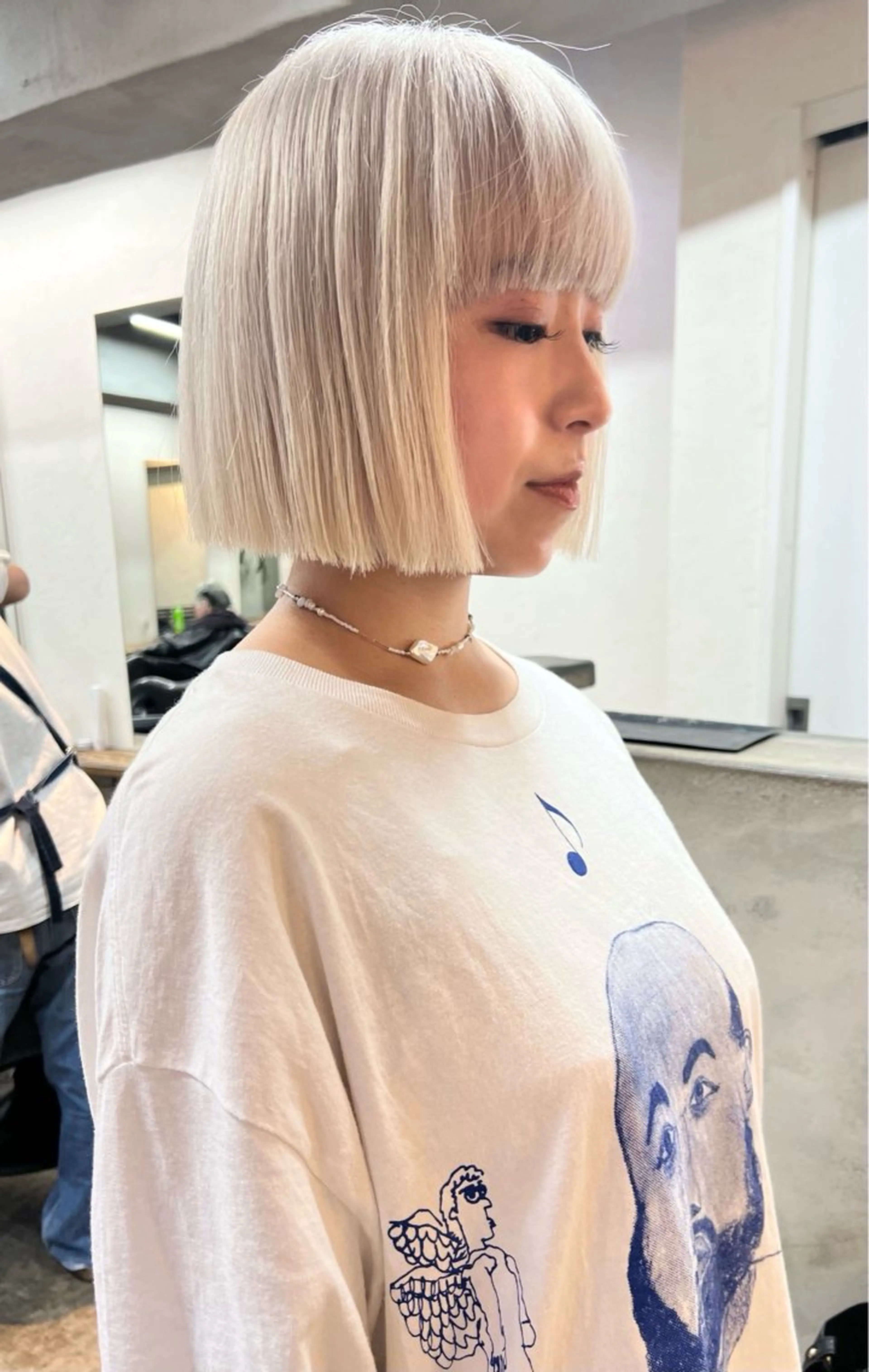 ショート カット ヘアカラー 東のりか/ハイトーン ブリーチカラー/ボブのヘアスタイル