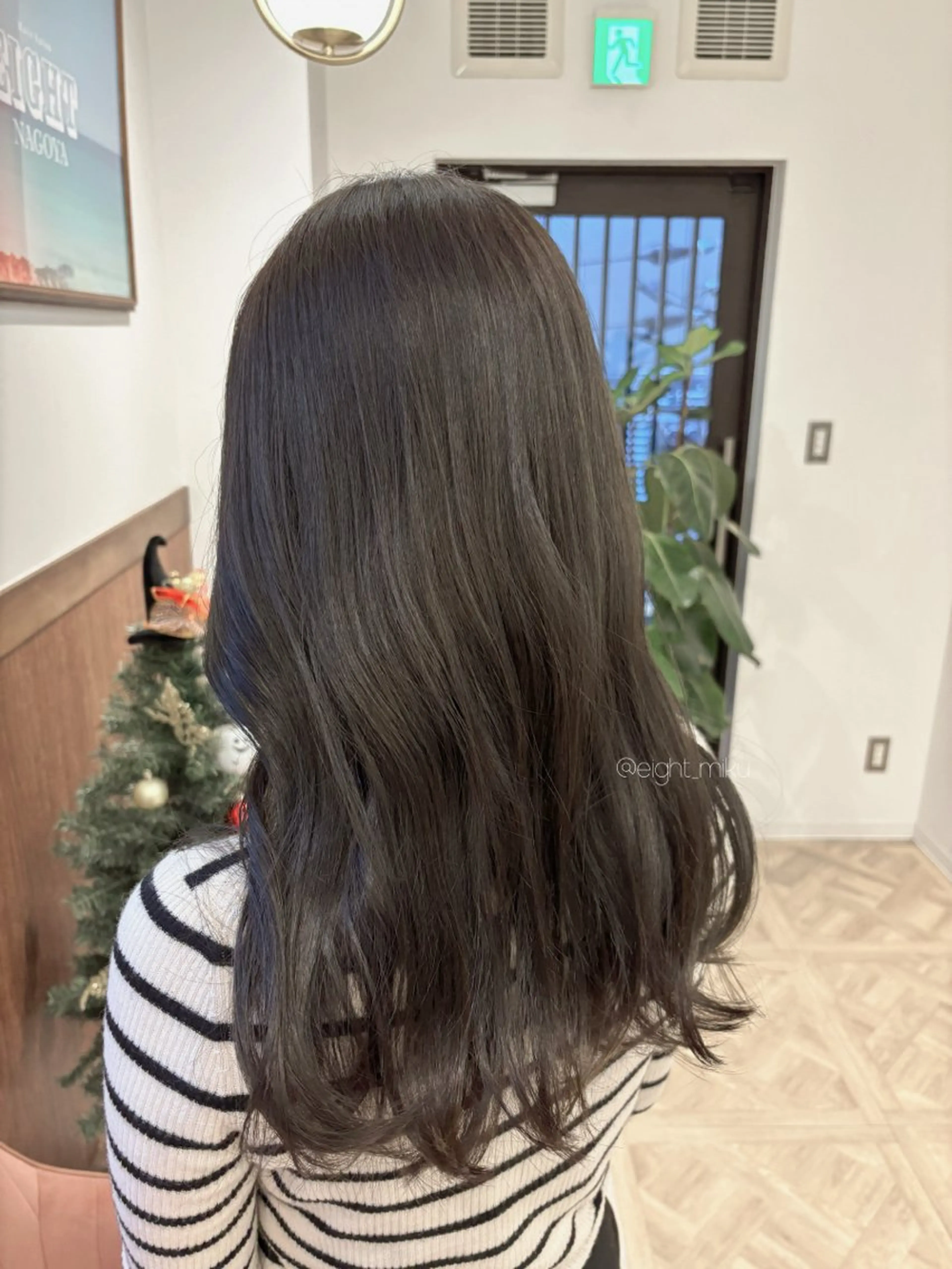 ロング カラー 透明感カラー オリーブカラー miku☁️レイヤー まろやかカラー 名駅のヘアスタイル