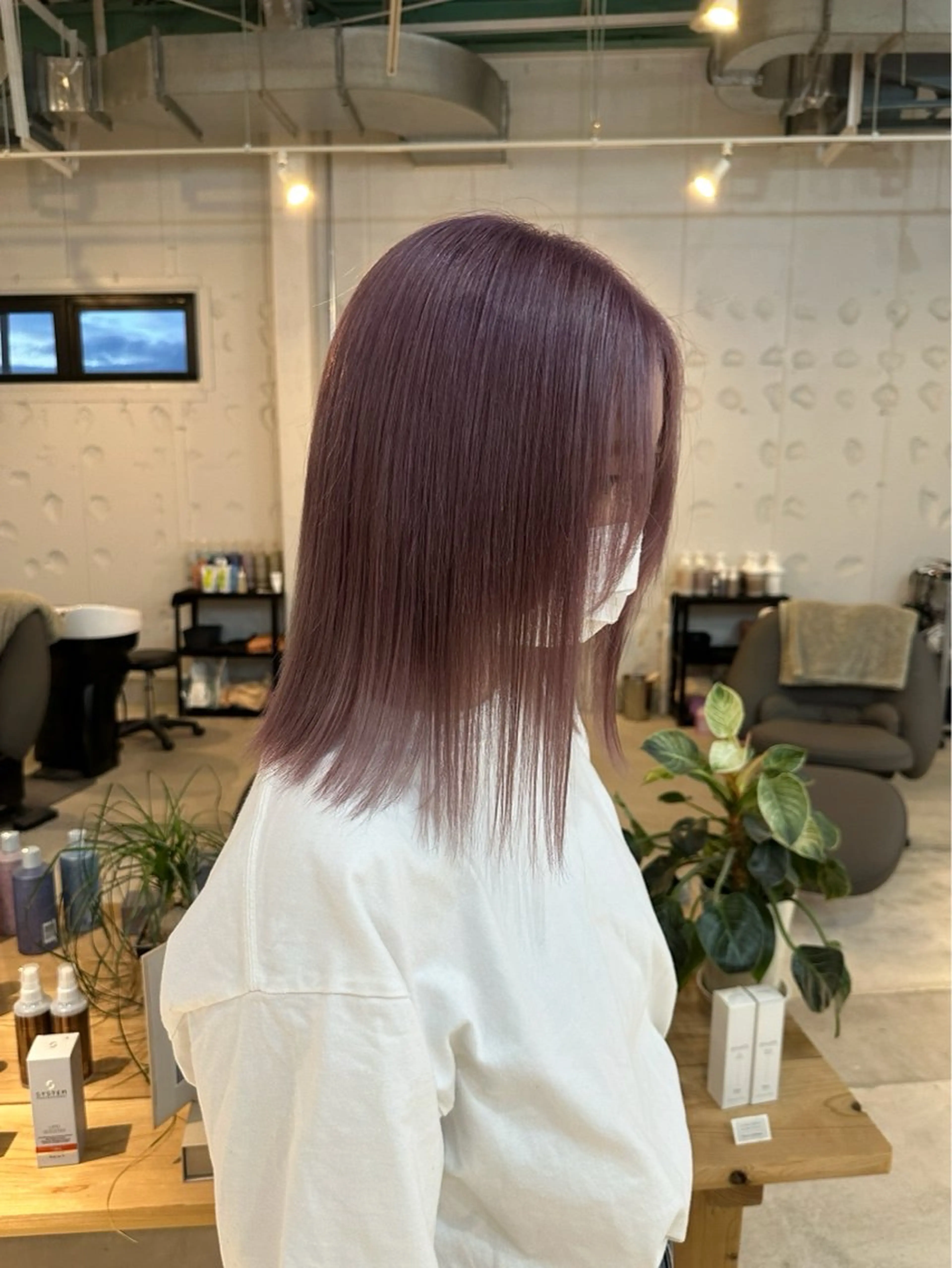 ミディアム OIC所属・若井 媛愛のヘアスタイル