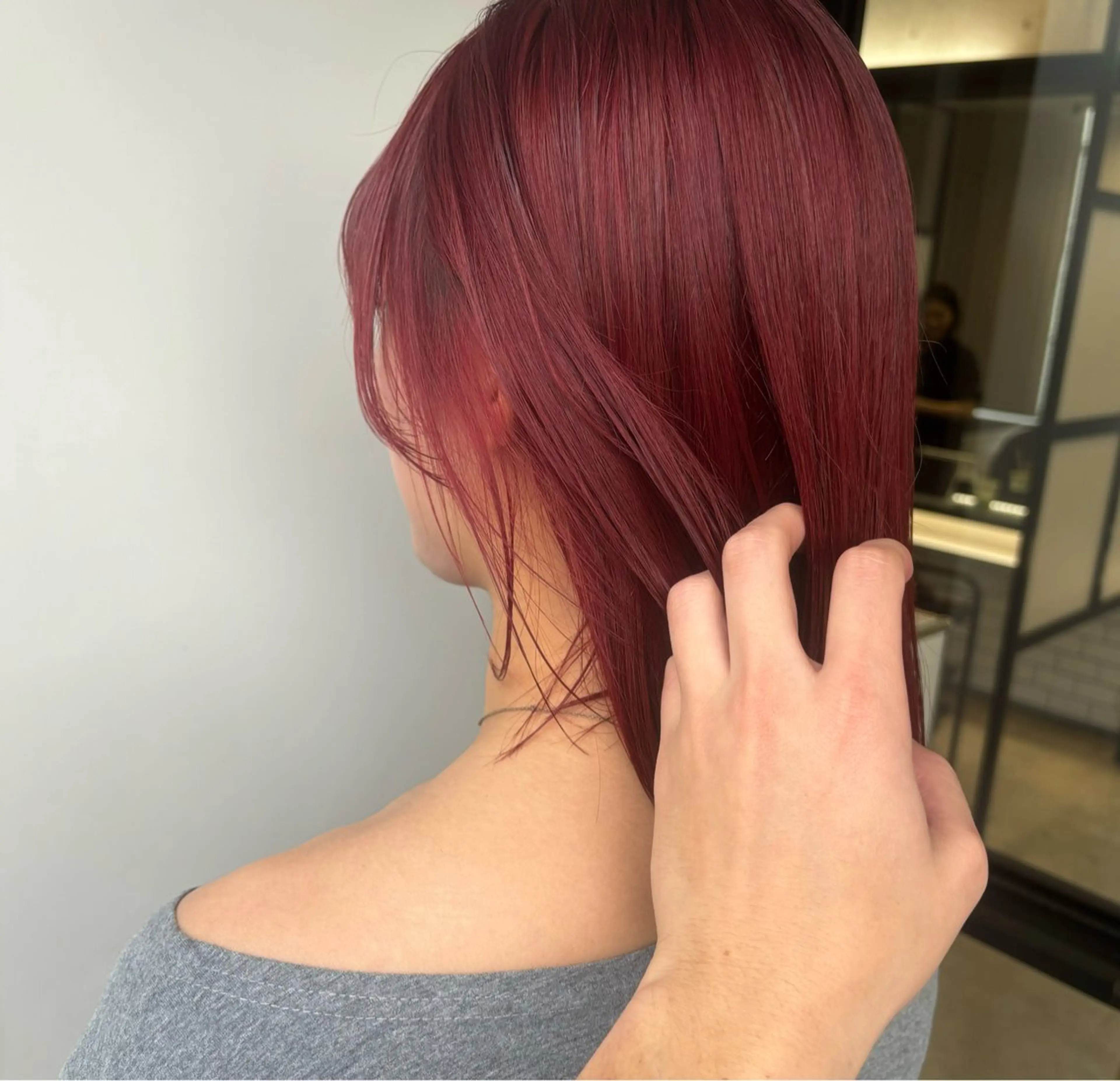 ショート カラー 透明感カラー カット ヘアカラー トリートメント YUTO歴9年 ベージュの透明感得意のヘアスタイル