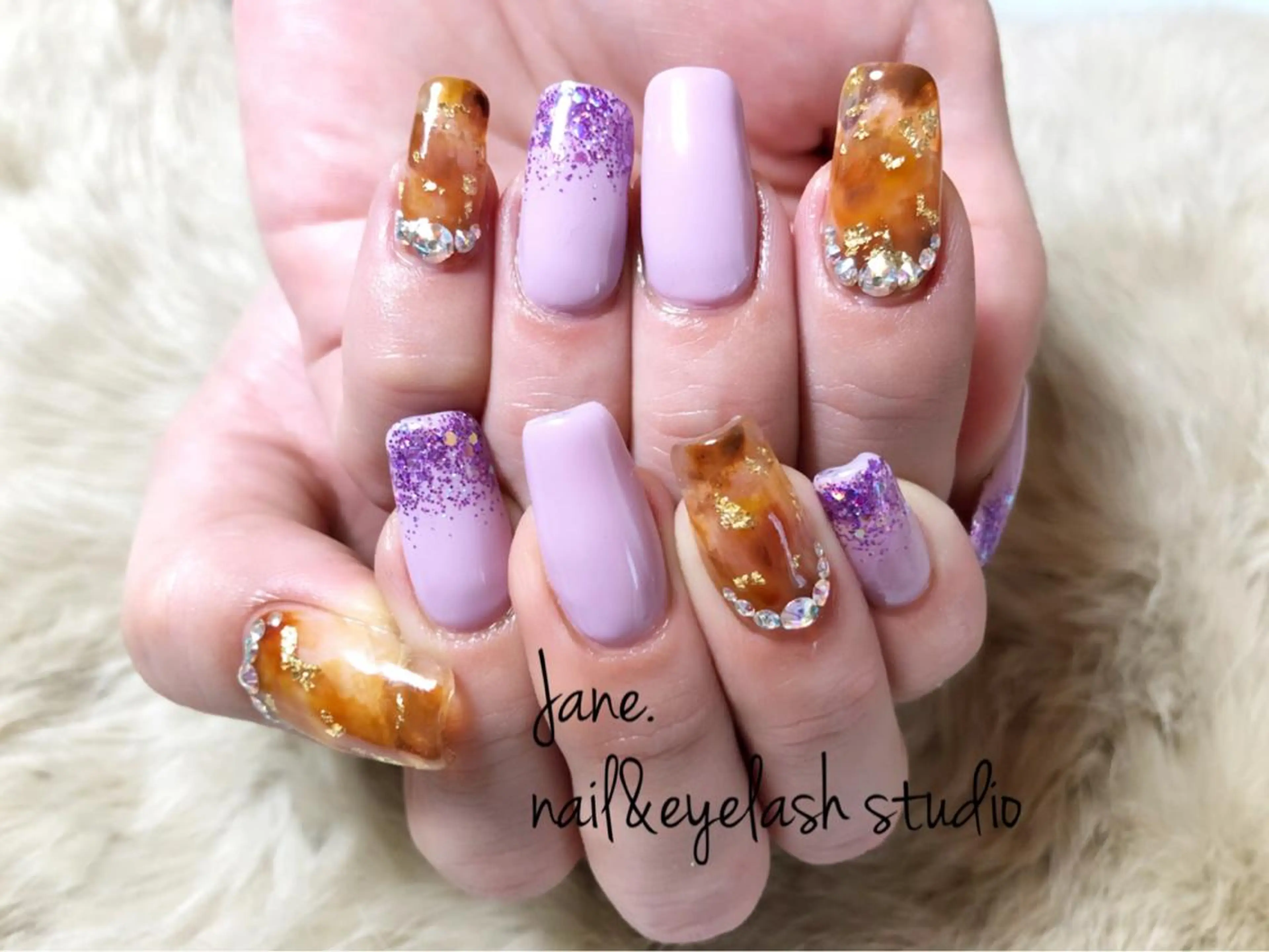 ネイル Yakko pas á pasのネイルデザイン