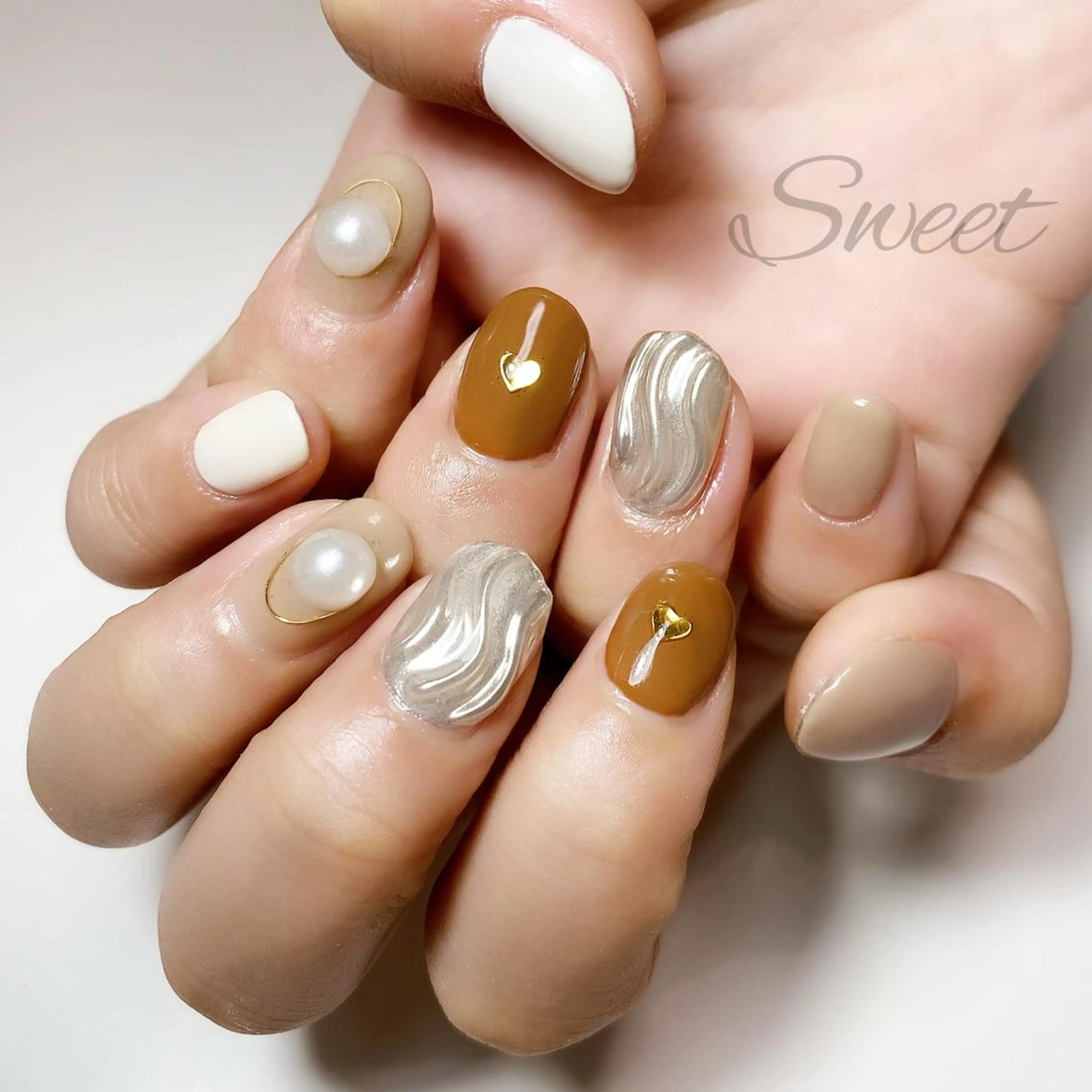 ネイル sweet 仲野陽子のネイルデザイン