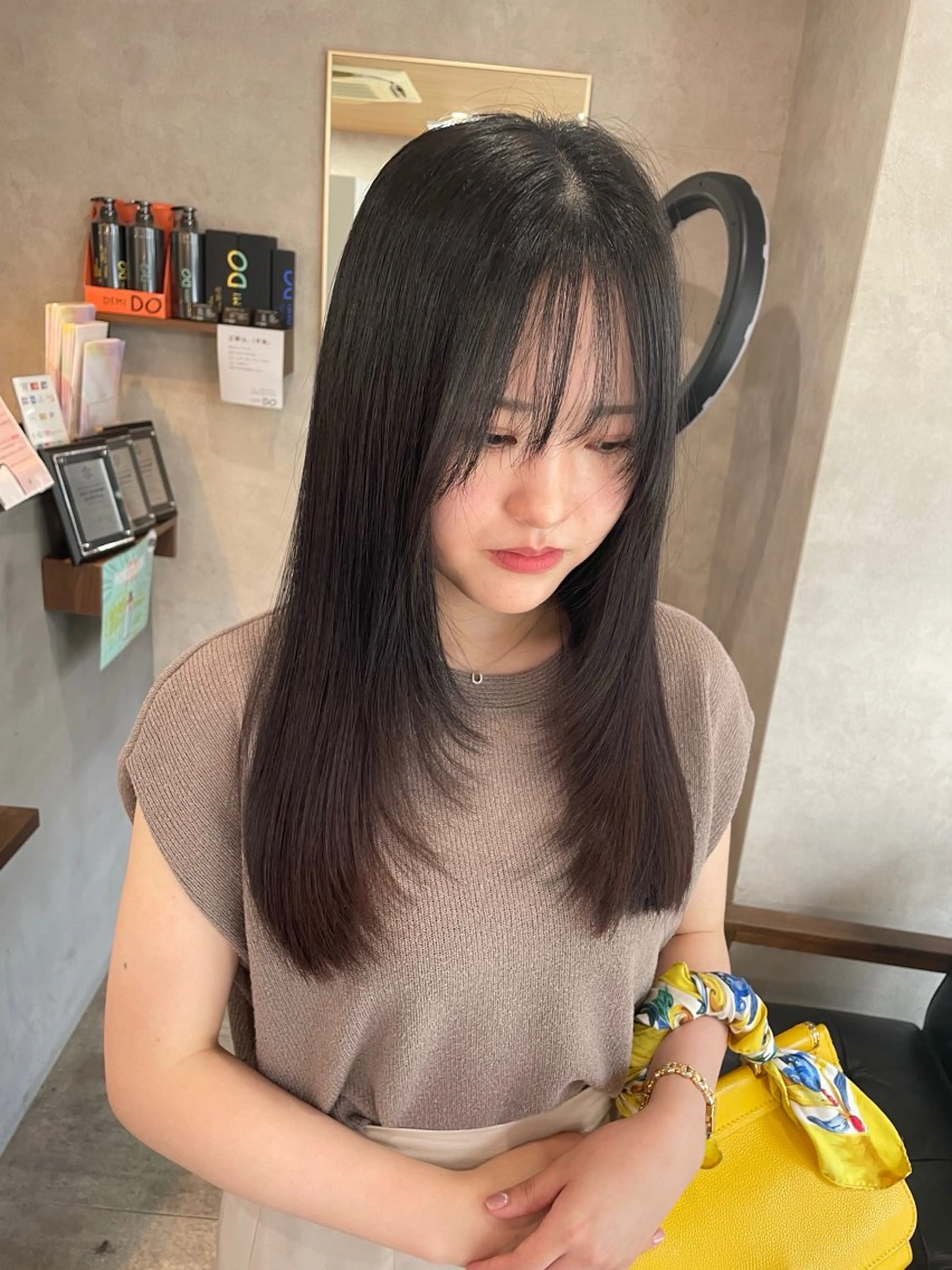 セミロング 顔まわりレイヤー 顔周りカット レイヤーカット RIENS / ayu ♡のヘアスタイル