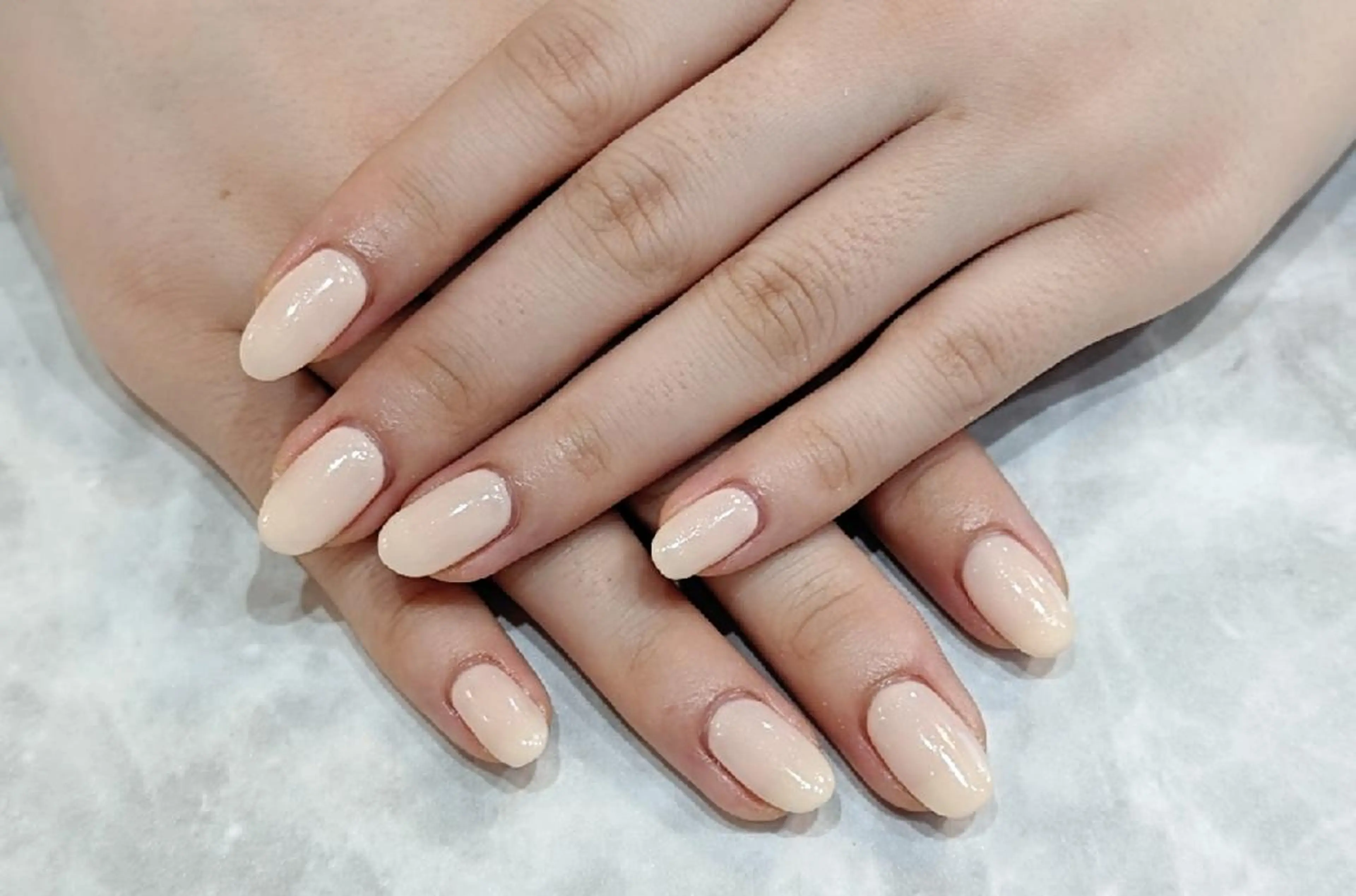 ネイル ワンカラーネイル 片桐 祥子のネイルデザイン