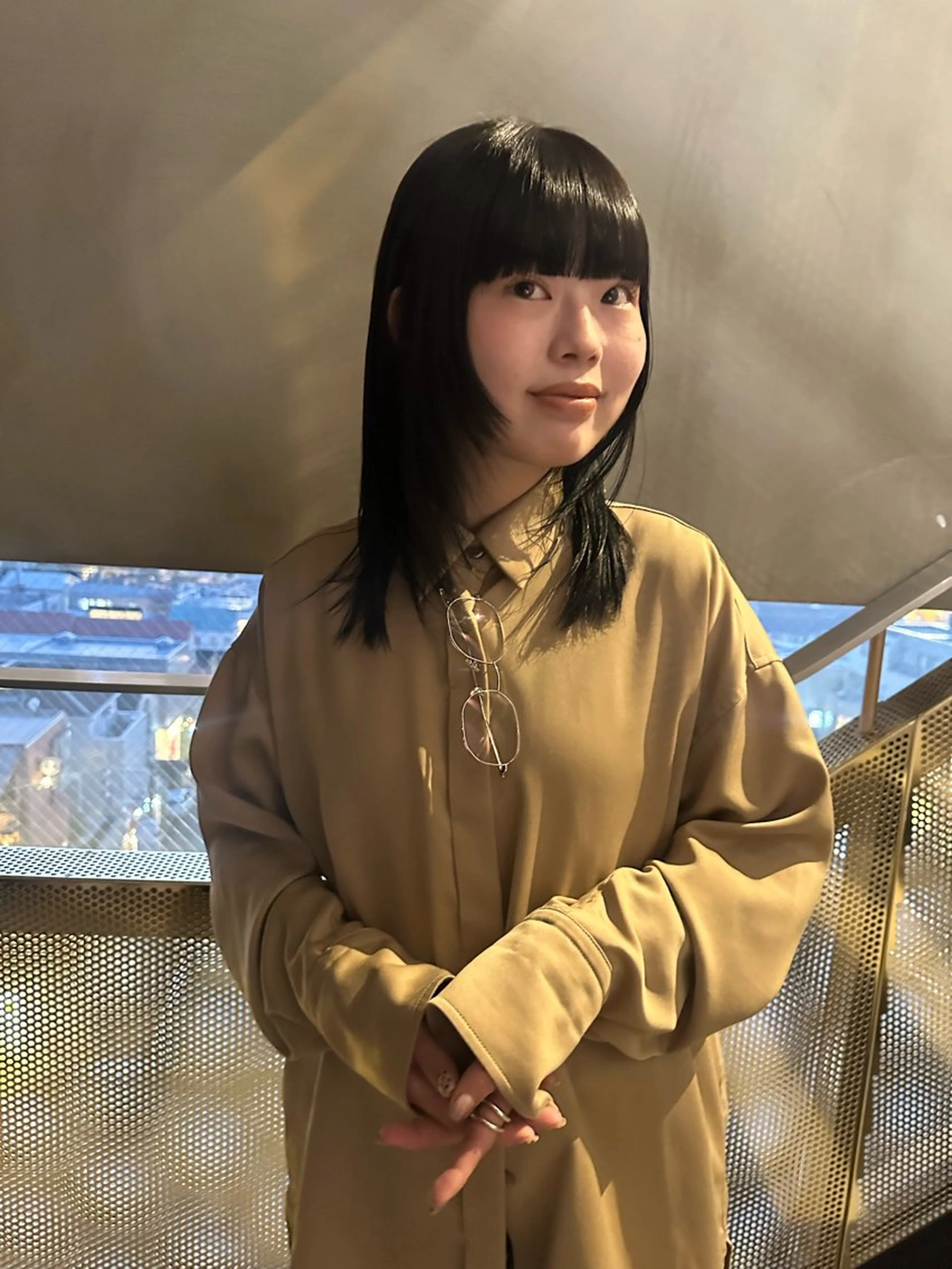 ミディアム 羽柴 優杏のヘアスタイル