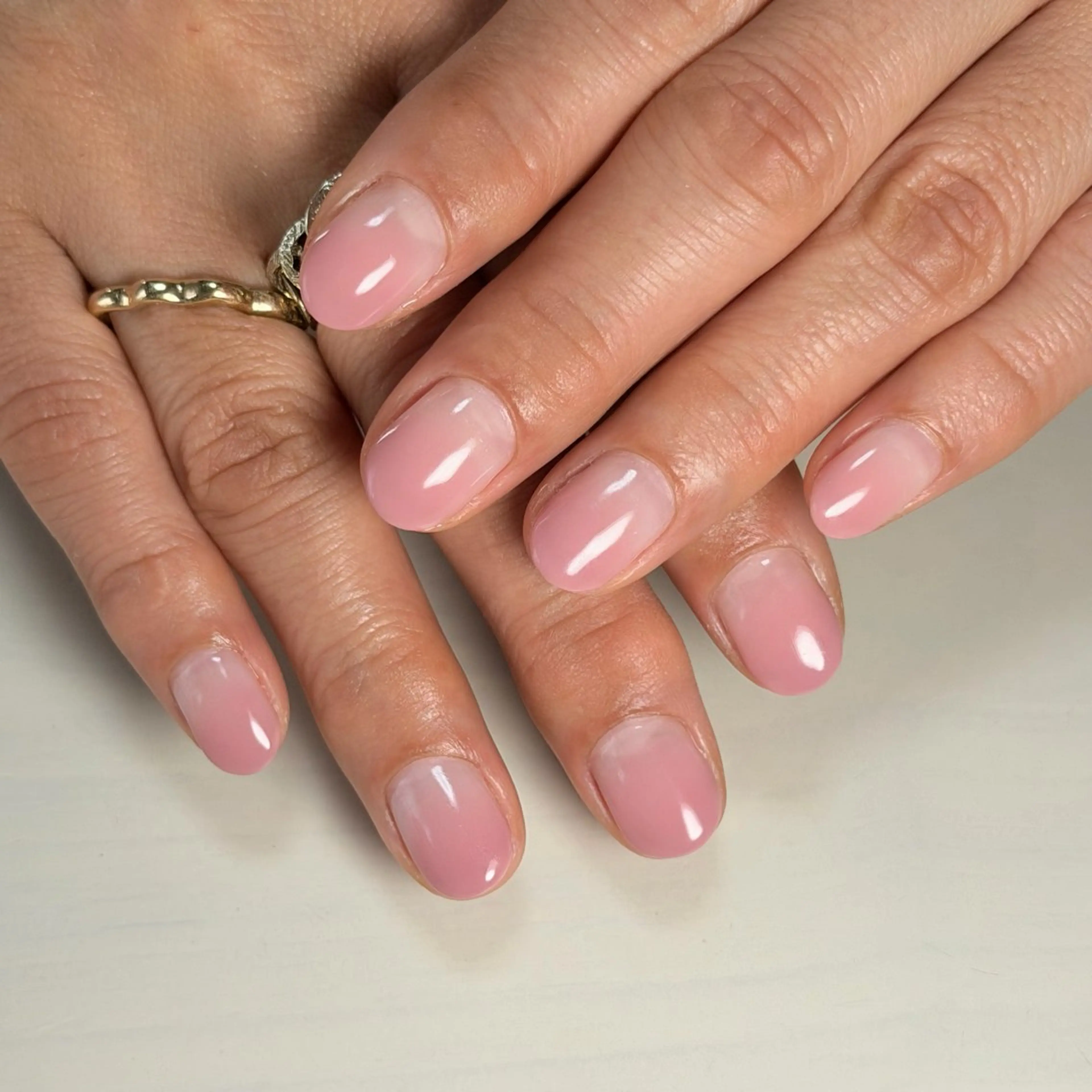 ネイル ハンドネイル soleil所属・舞鶴 奈々美のネイルデザイン