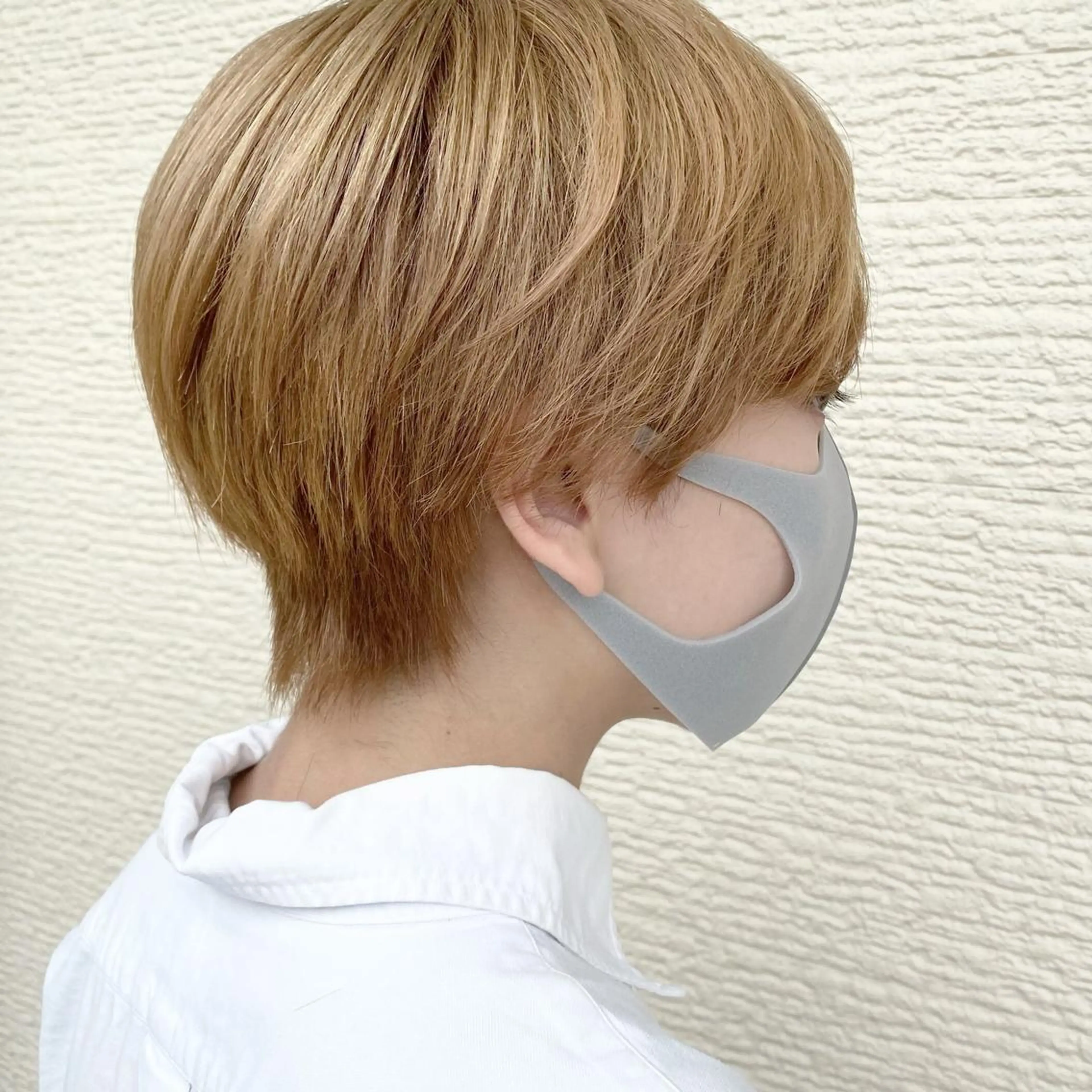 ショート カラー ベージュカラー ダブルカラー ヘアカラー ボブ・レイヤーカット 吉敷航一のヘアスタイル