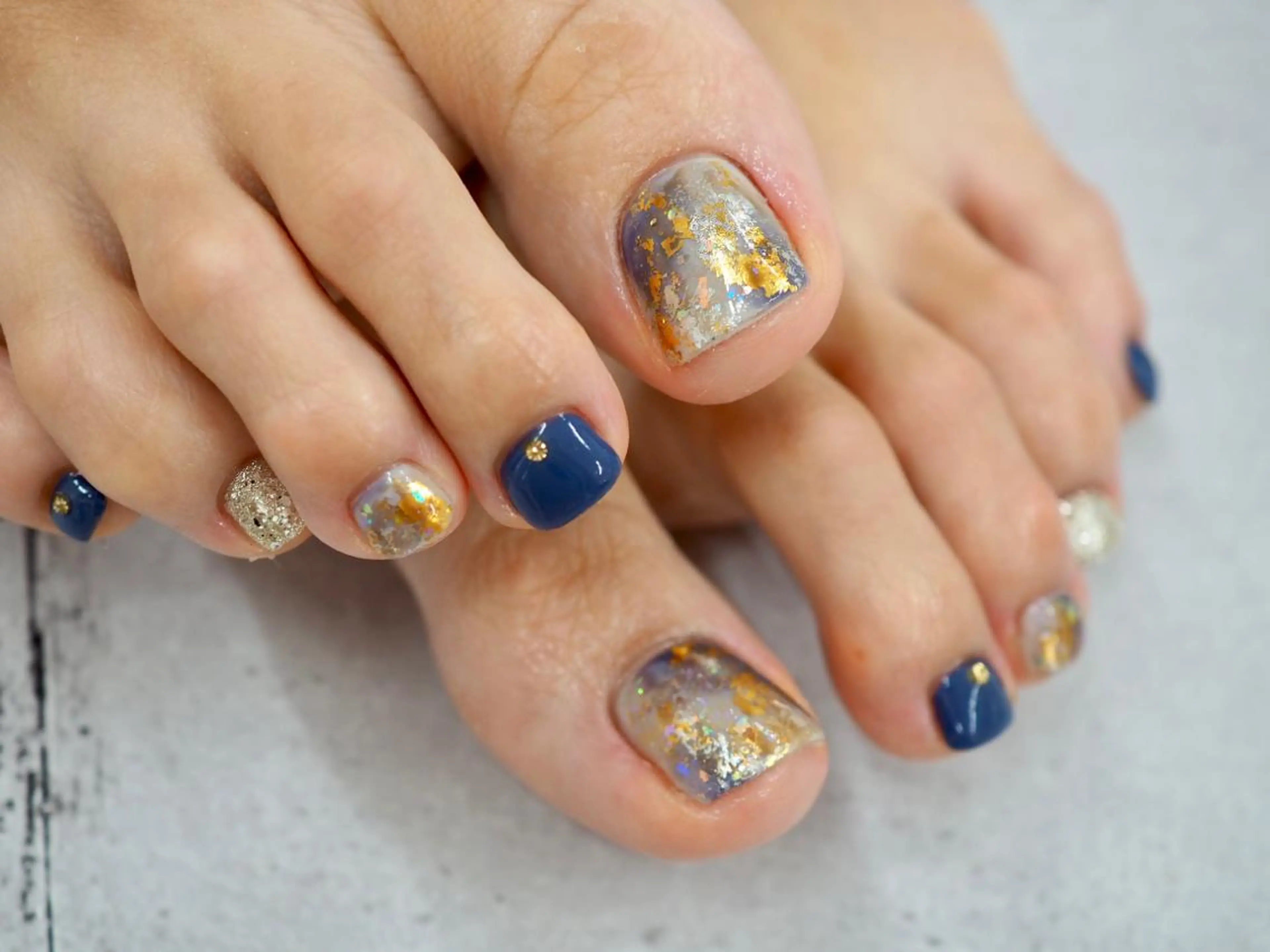 フットネイル💛アート4本までコース👣✨持ち込みOK!の写真