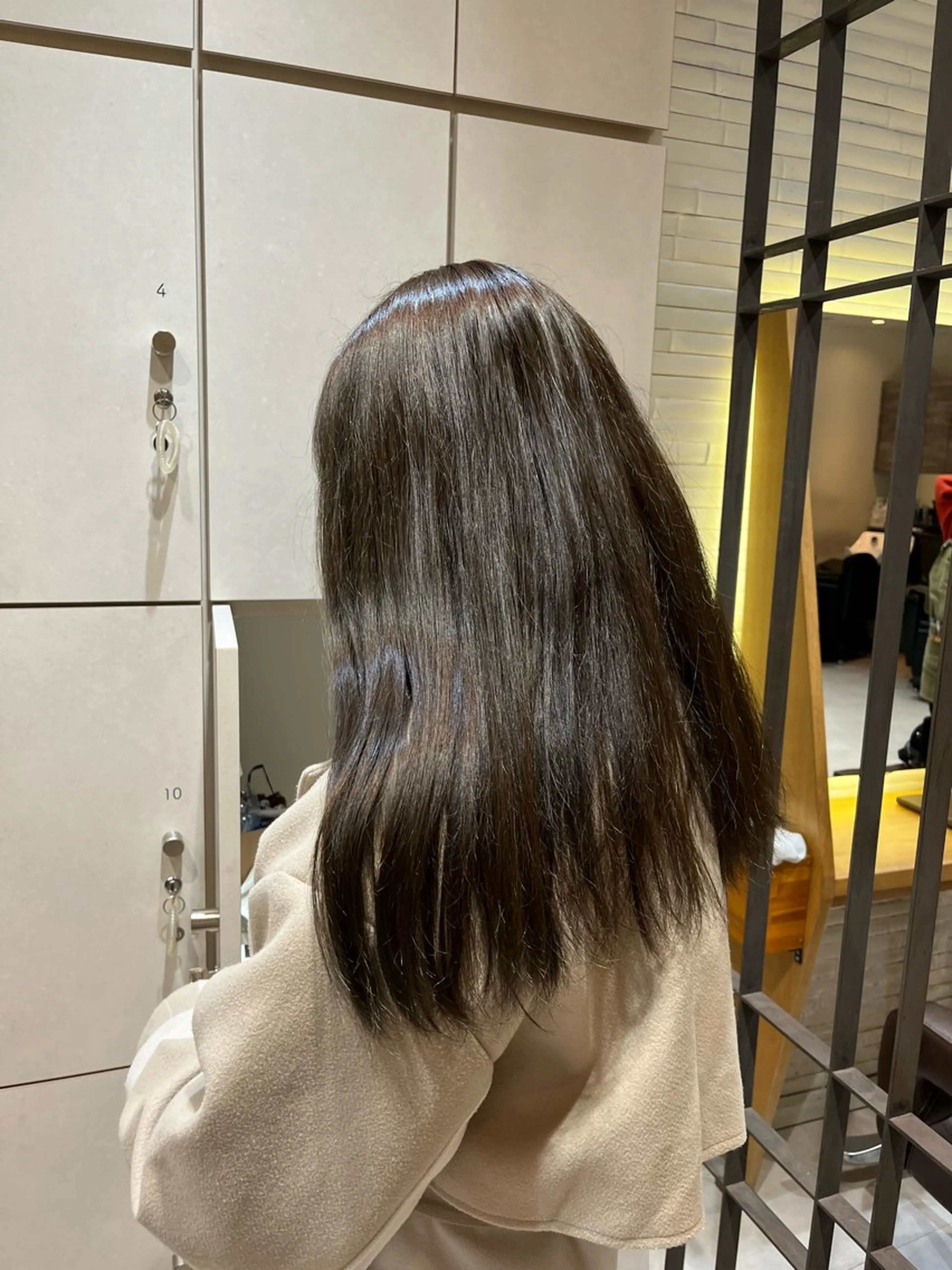 ロング カラー イルミナカラー オリーブカラー ロング トリートメント ボブ/ショート/金田 夏葵のヘアスタイル