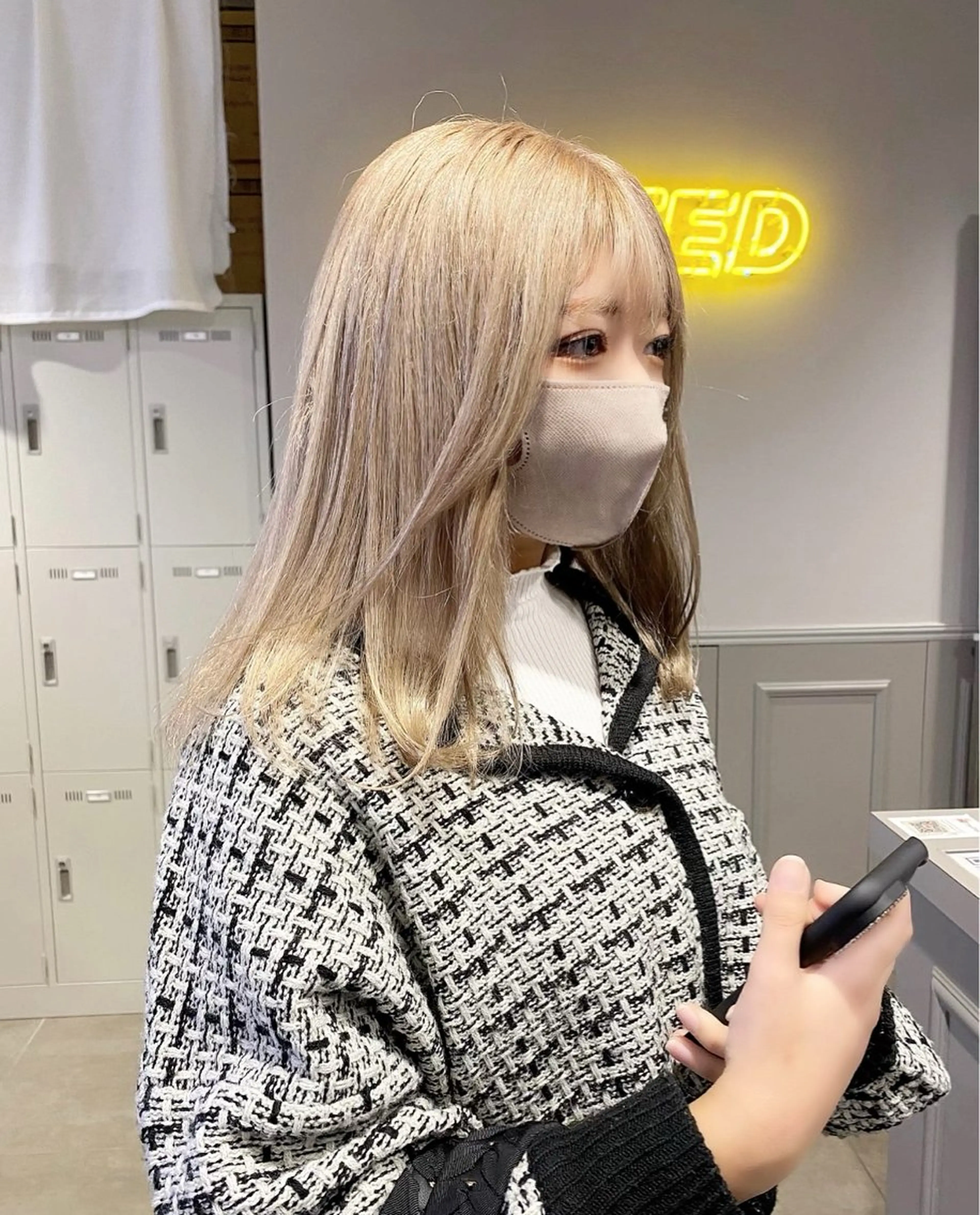 ロング カラー ヘアカラー トリートメント ヘアセット 韓国/トレンド レイヤー【101】のヘアスタイル