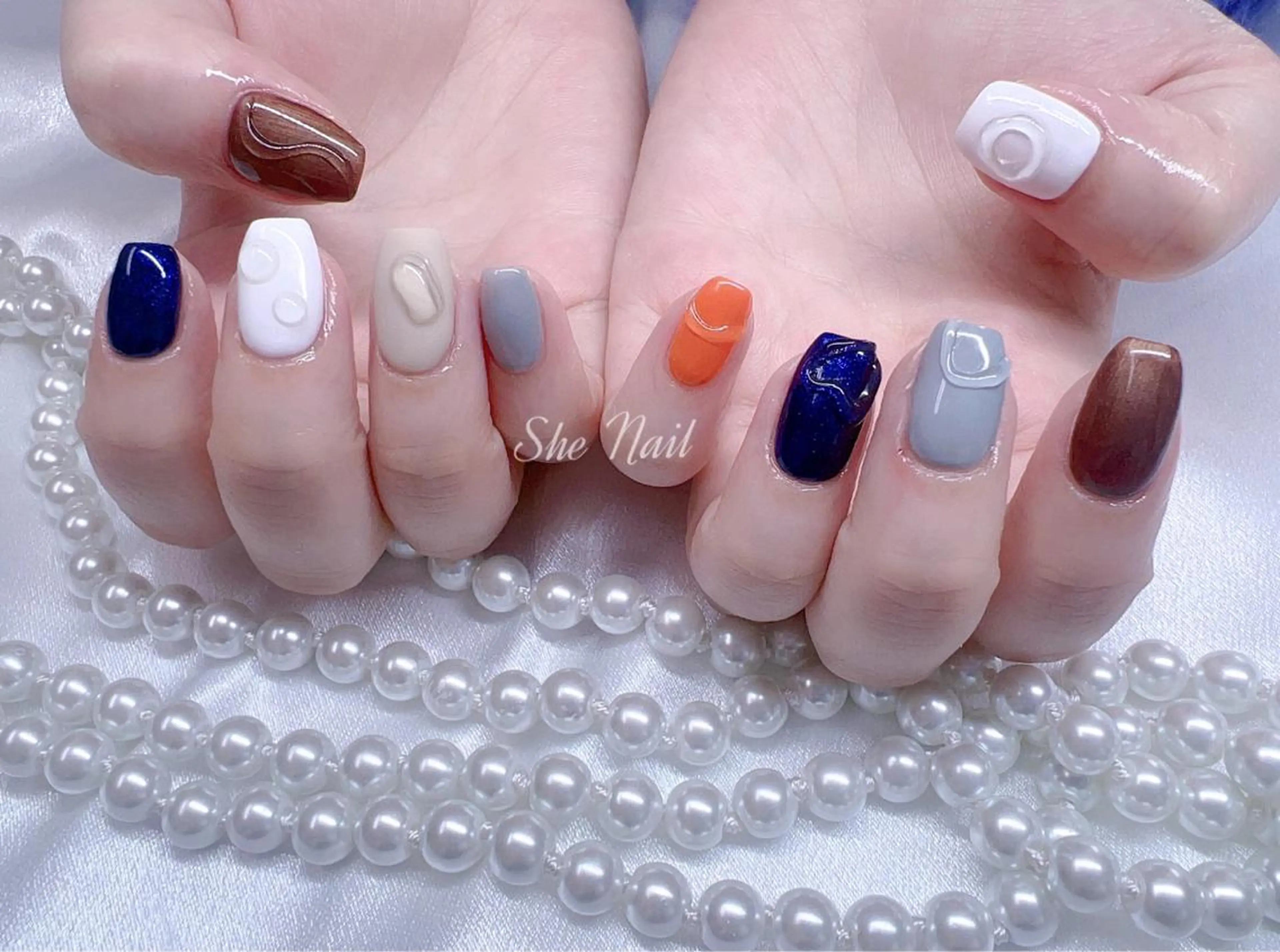 ネイル チークネイル 長さ出し 持ち込み ニュアンスネイル ぷっくりネイル ハンドネイル She   Nail所属・ISA_ BELLAのネイルデザイン