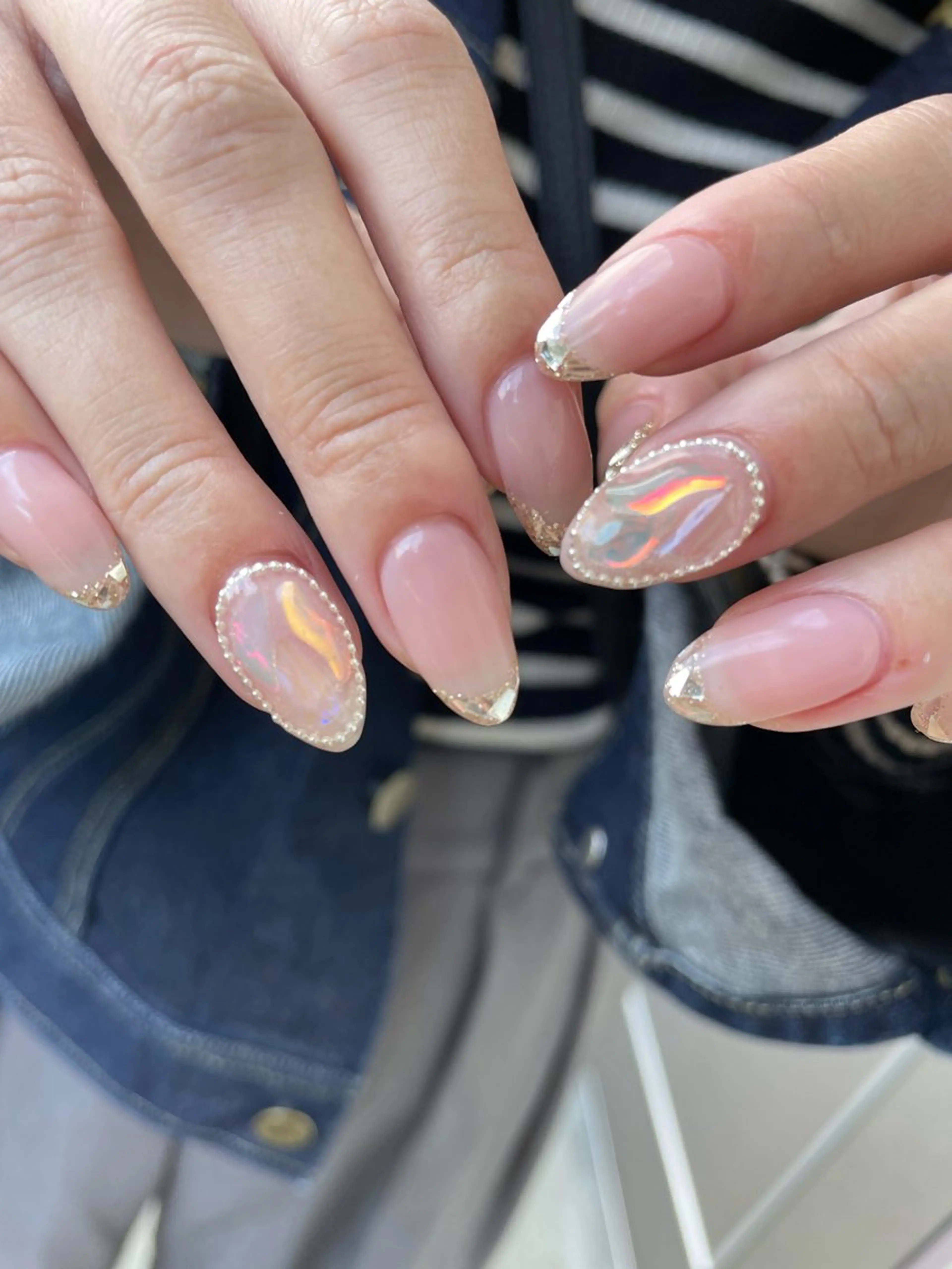 ネイル フレンチネイル ガラスフレンチ 氷ネイル・うるうるネイル nailsalon mionのネイルデザイン