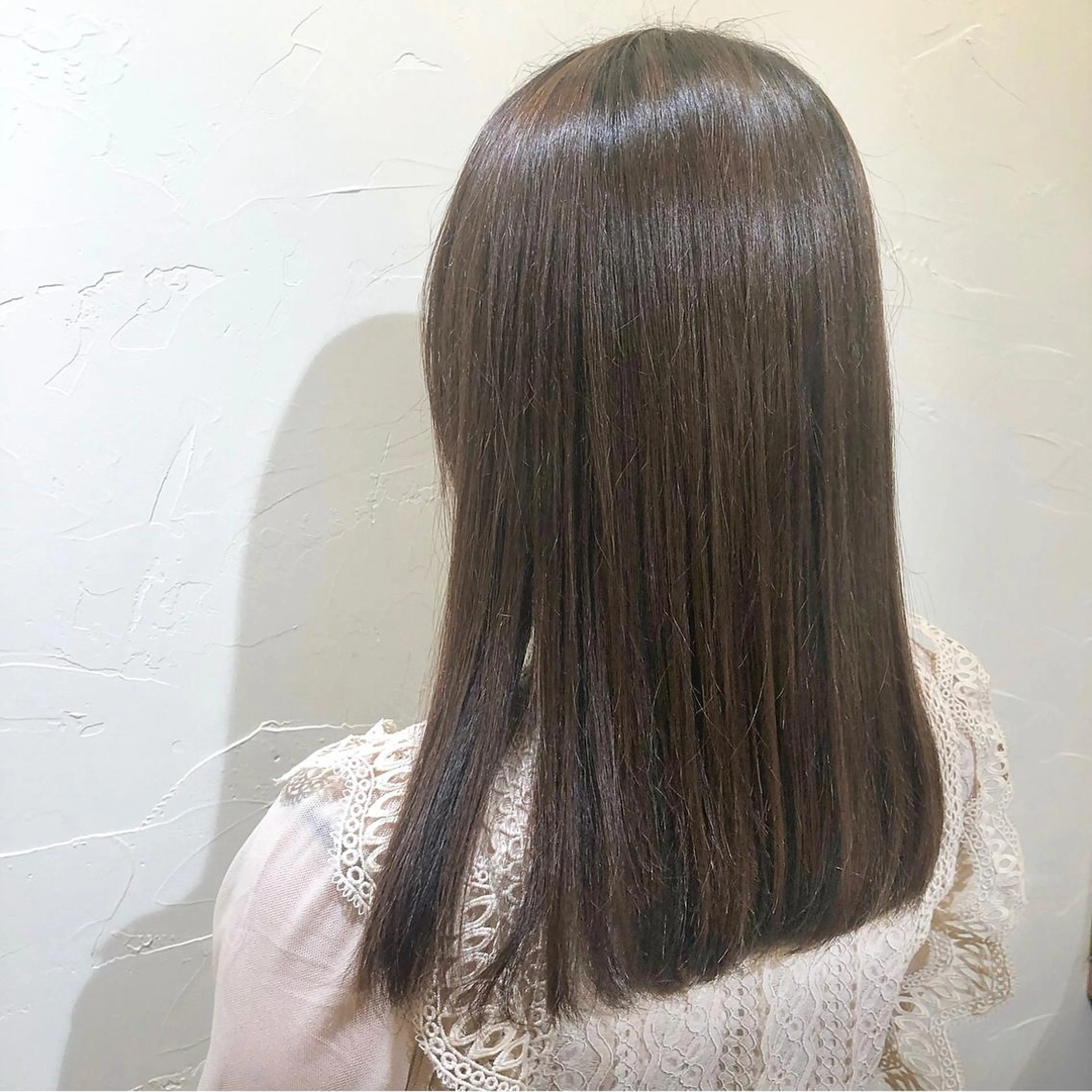 OAK 学芸大学所属・秋葉萌　透明感カラー /レイヤー/ボブ♡のヘアスタイル