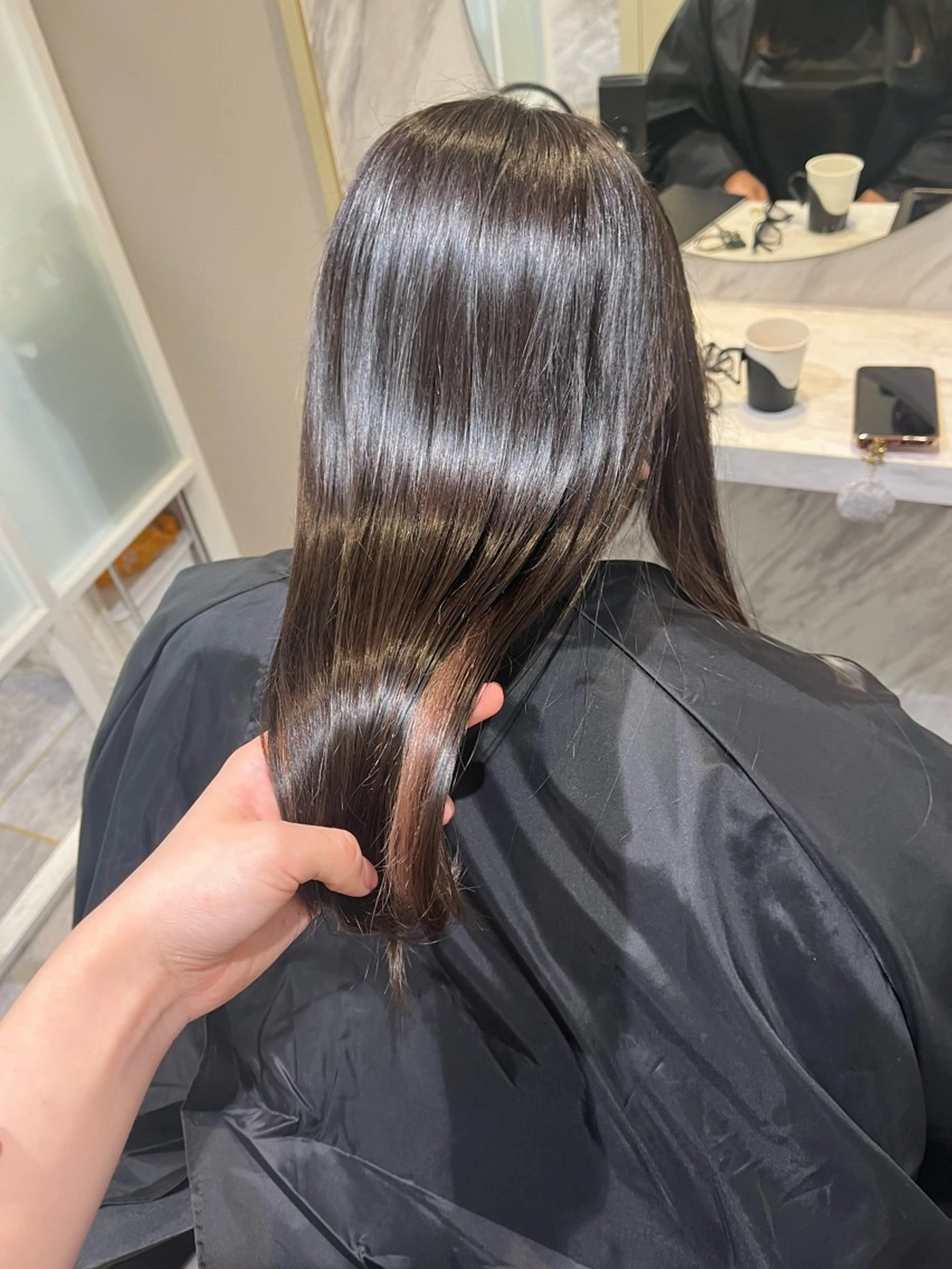 ミディアム カラー アッシュ ベージュカラー インナーカラー 🩵tocca yui🩵のヘアスタイル