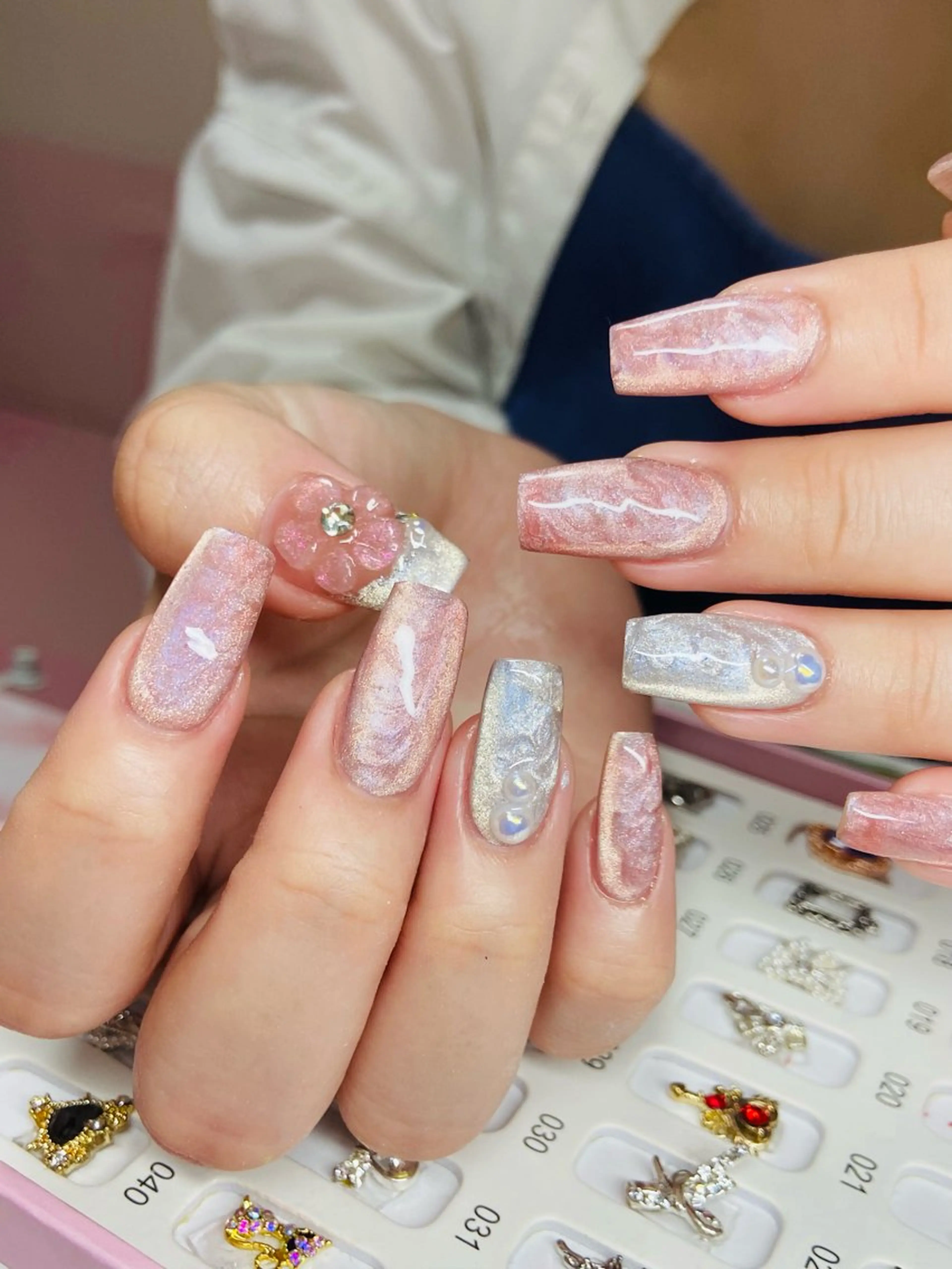 ネイル 長さ出し マグネットネイル HandSnail自宅サロン所属・HandSnail 座間自宅ネイルサロンのネイルデザイン