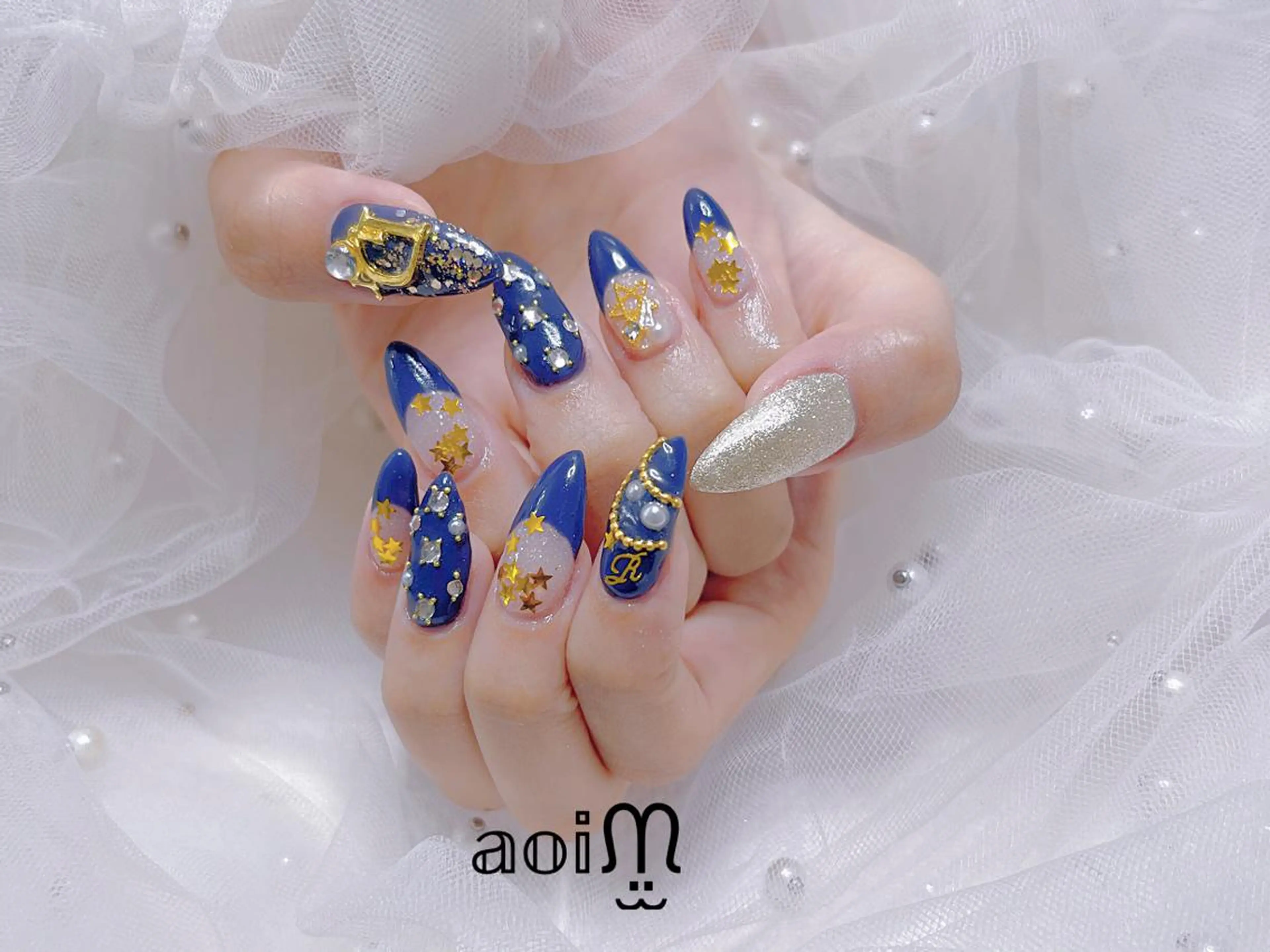 ネイル 葵うさぎ所属・葵うさぎ AIのネイルデザイン