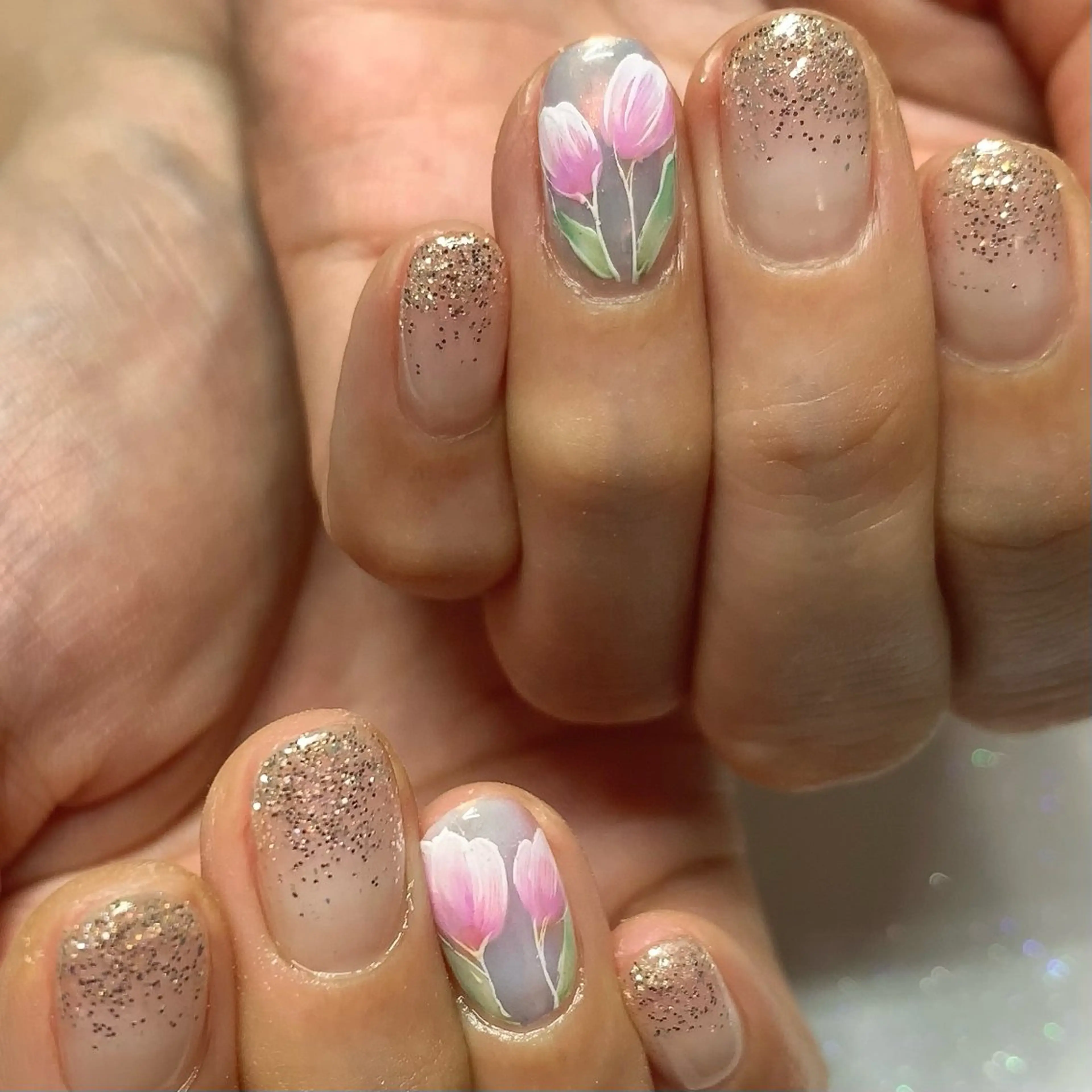 ネイル alma nailsのネイルデザイン