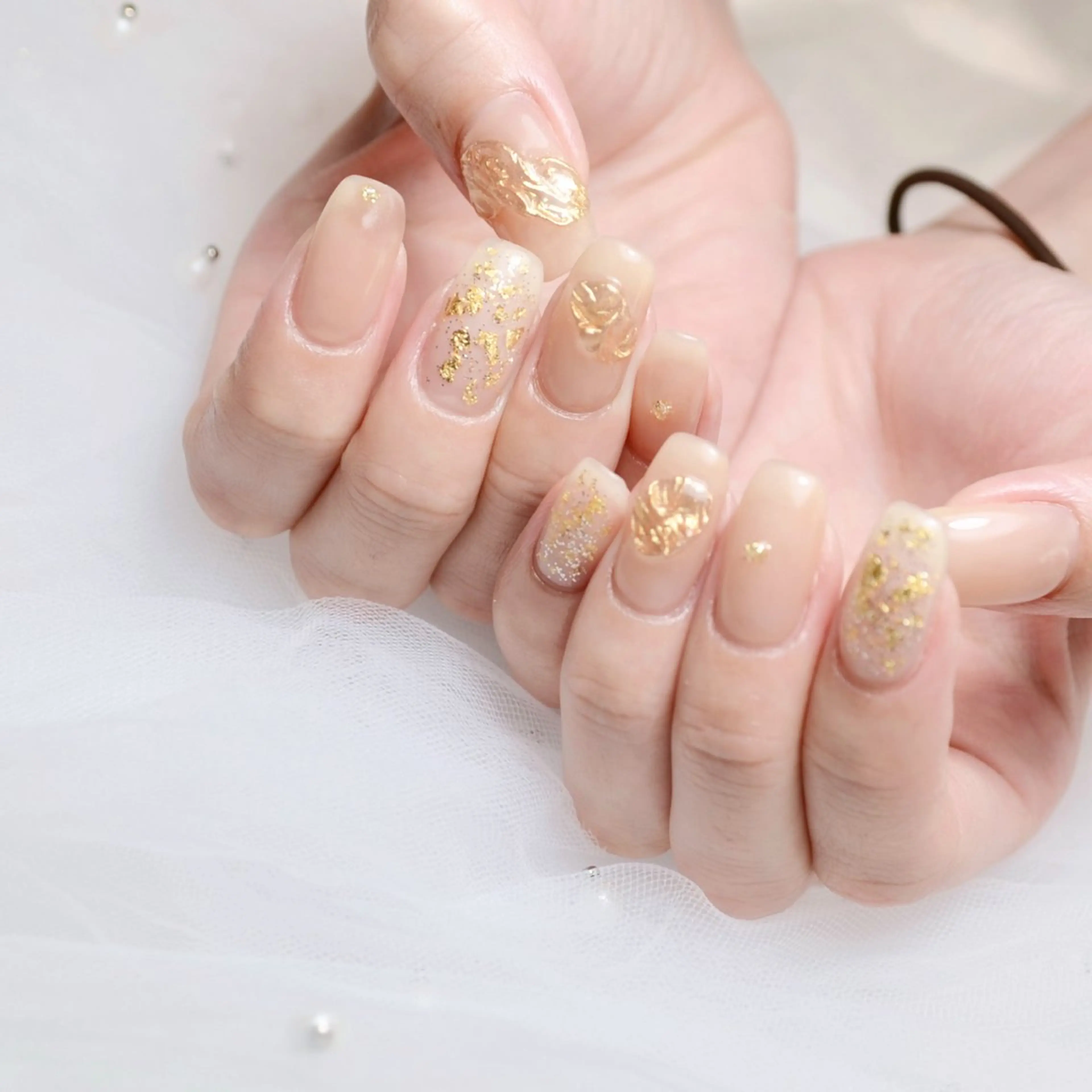 ネイル ゴールド 韓国ネイル ラメ(グリッター) ミラーネイル 持ち込み ハンドネイル aitas | nanamiのネイルデザイン
