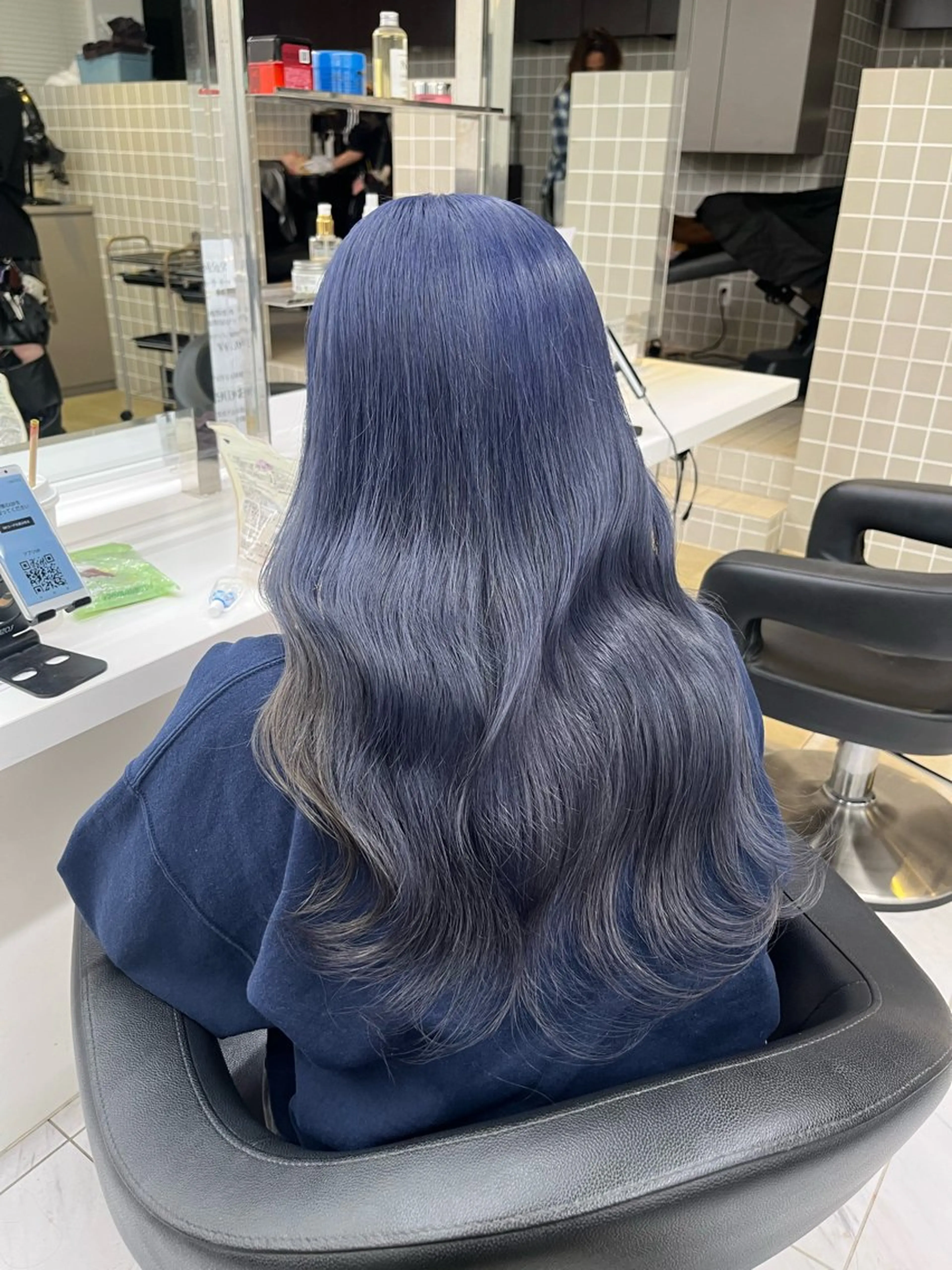 ロング ヘアカラー トリートメント ヘッドスパ ヘアセット 寒色＆ブリーチ特化 寒色MiOのヘアスタイル