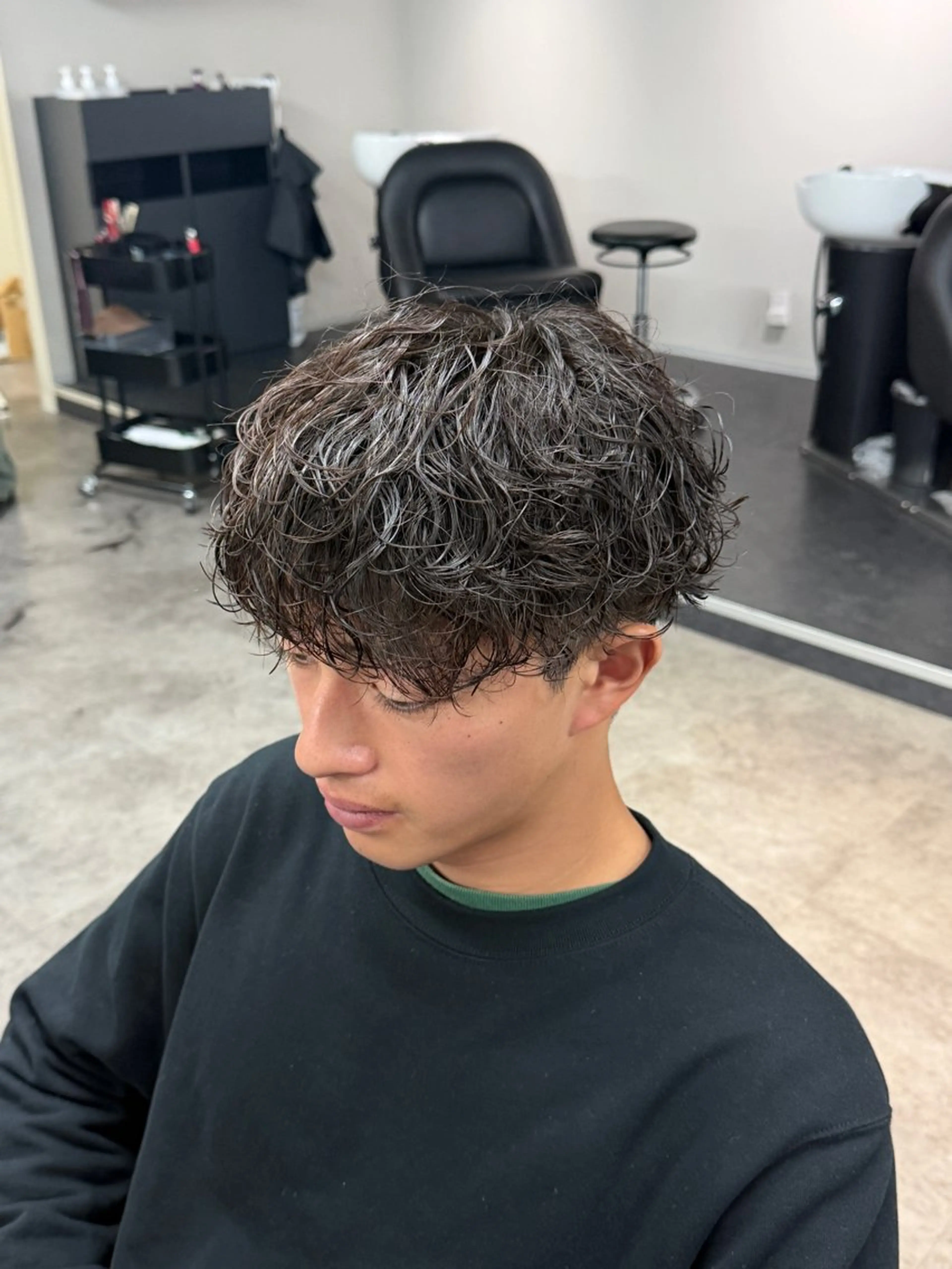 【✨カットパーマトリートメント付き】5000円　メンズカット＋ご相談パーマ 【今1番予約いただいているメニューです☺︎】の写真