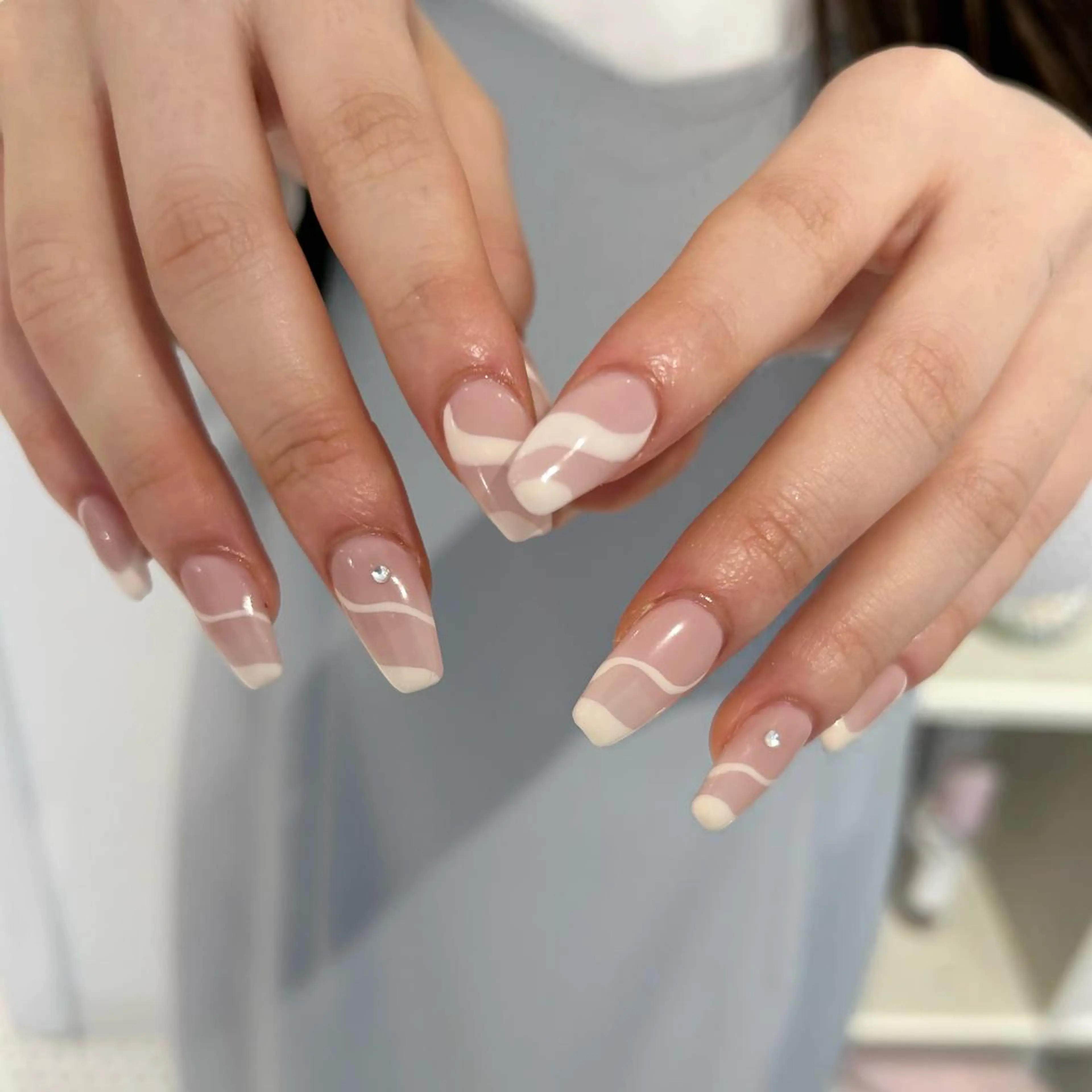 ネイル pool横浜所属・pool TSUKAMOTOのネイルデザイン