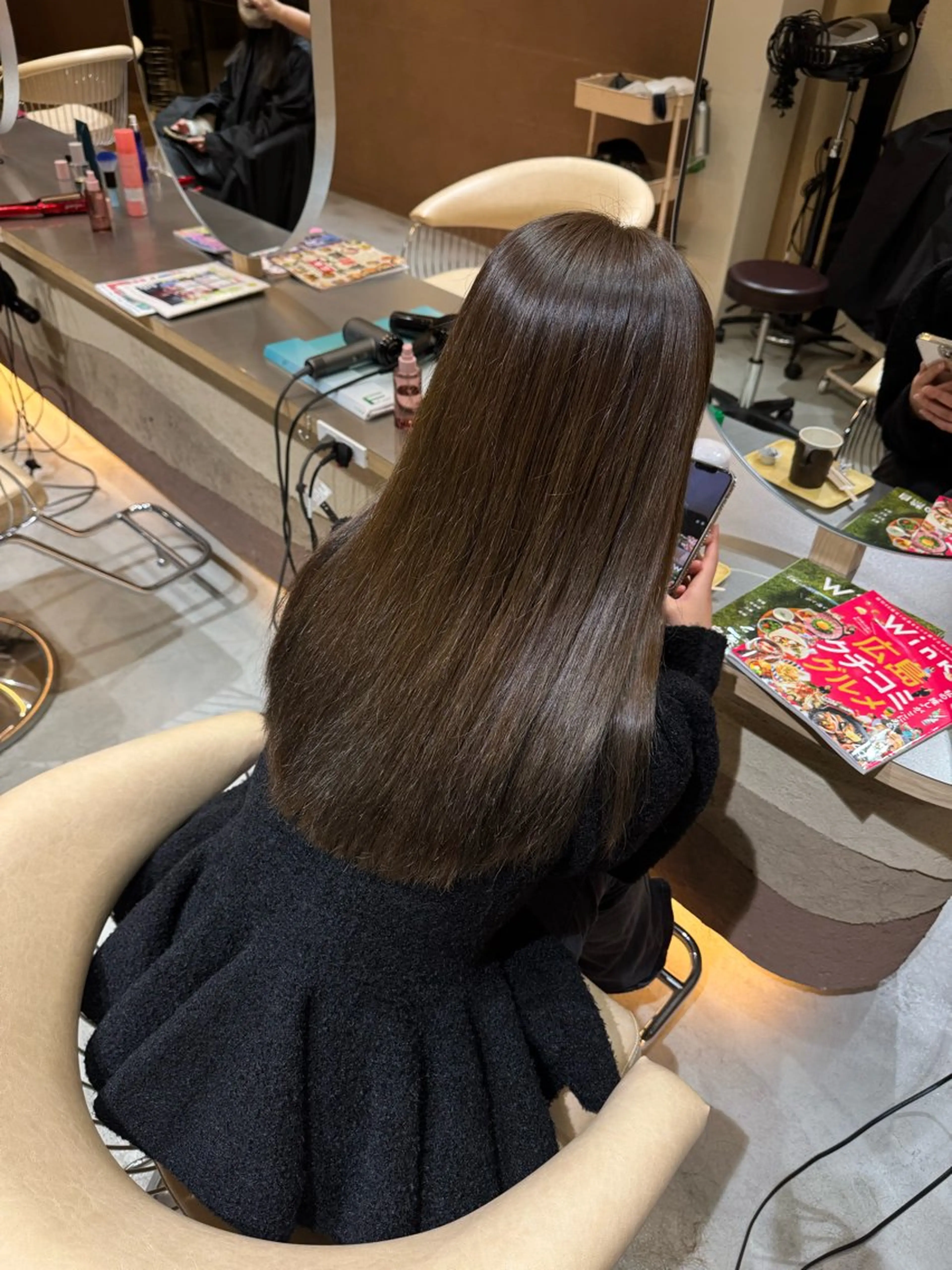 ロング ラフィスヘアーヴィレ所属・赤羽根 周のヘアスタイル