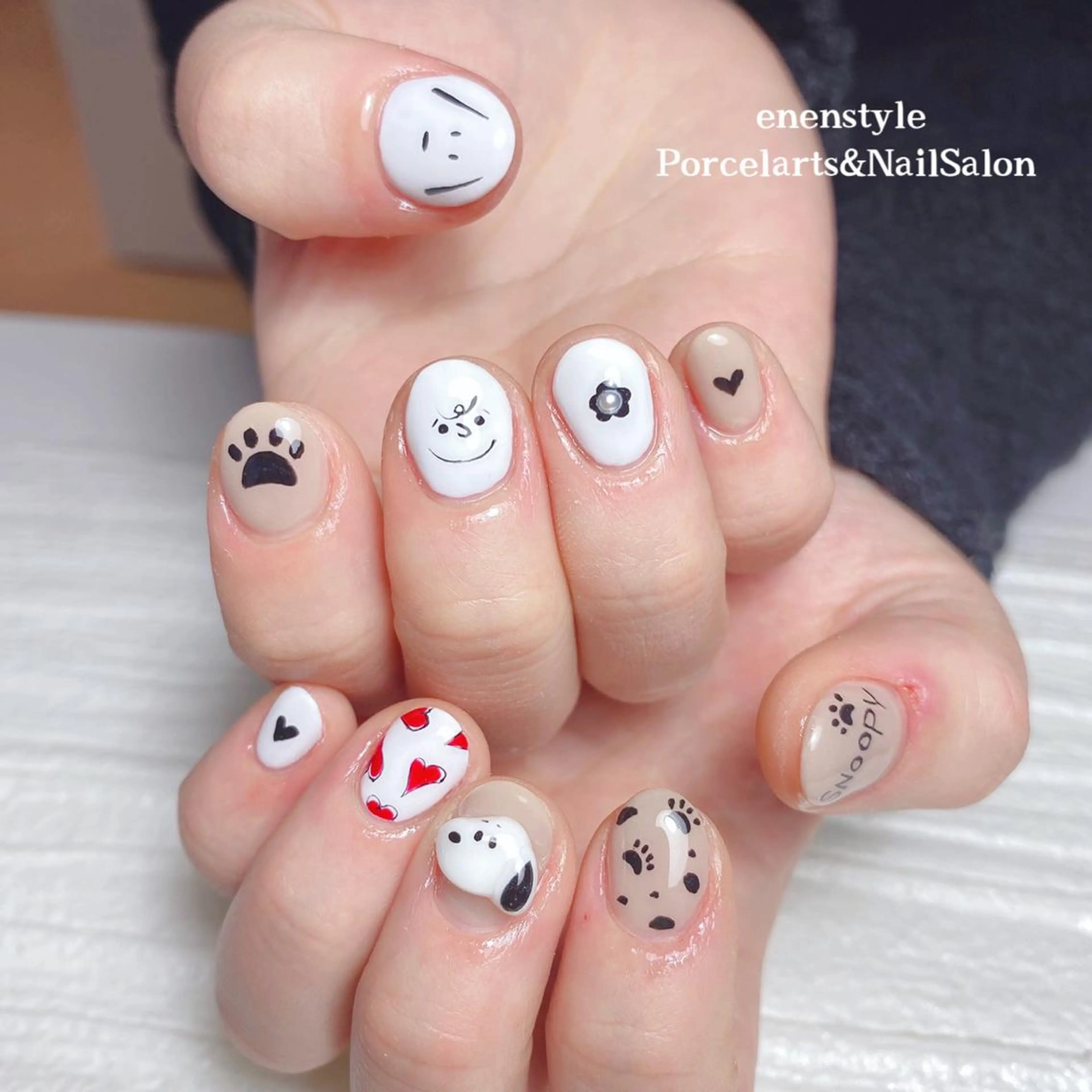 ミディアム ネイル 👑enen style👑のネイルデザイン