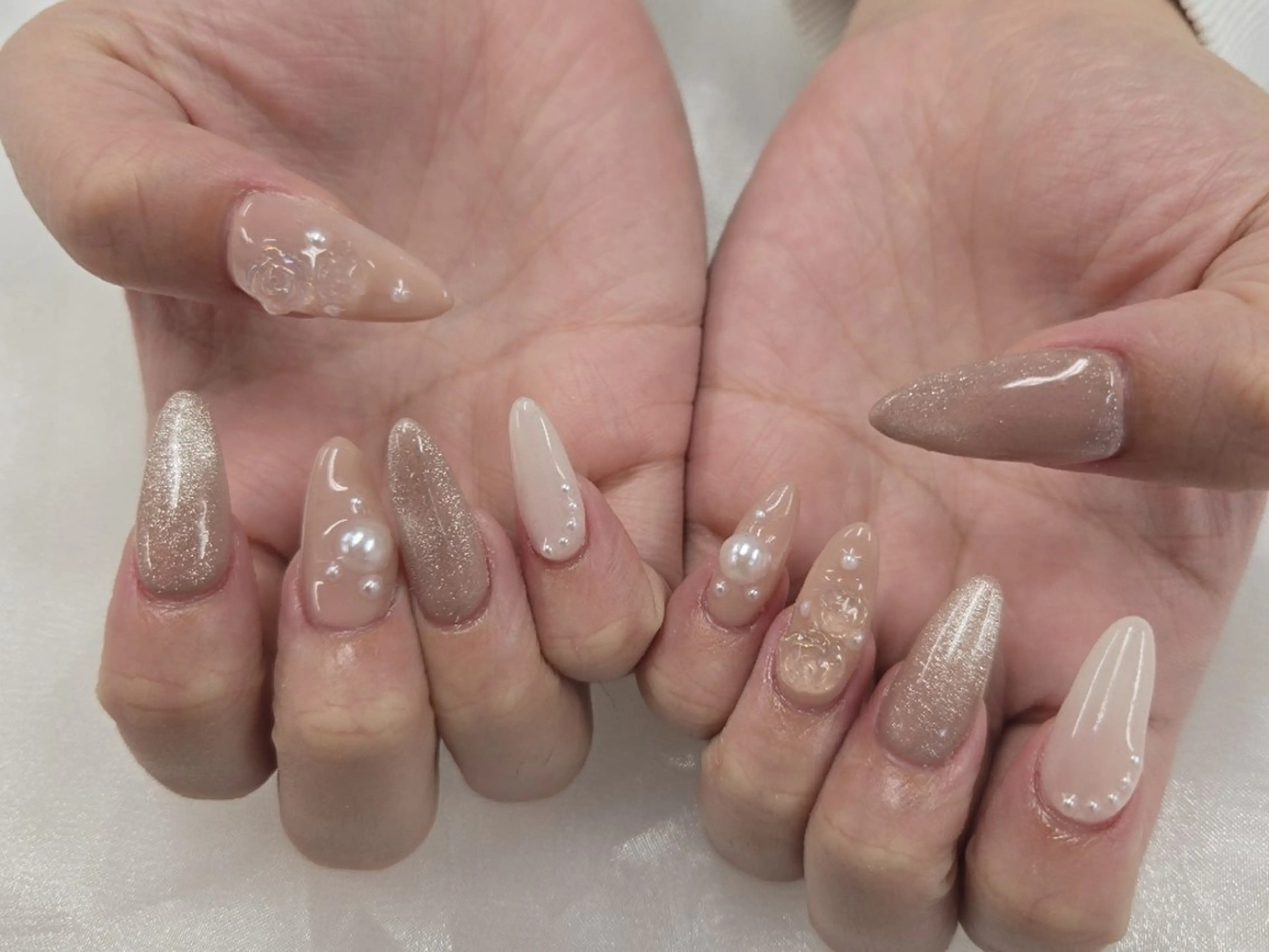 ネイル マグネットネイル スカルプネイル ハンドネイル 河野ちえ (雑誌掲載サロン)のネイルデザイン