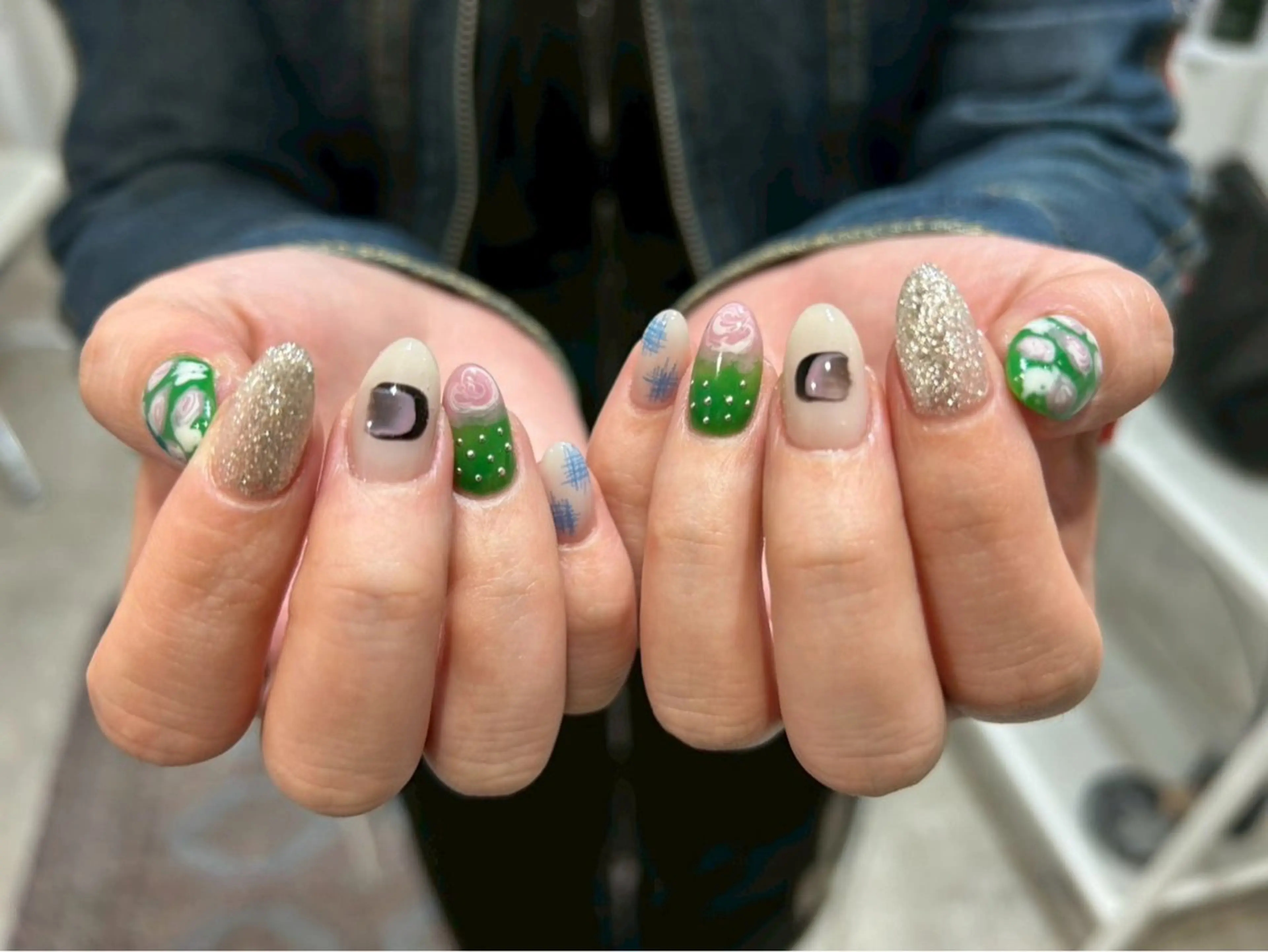 初回オフ無料✨《ハンド》オフ有り🎀定額Cコース【季節限定デザイン有り🌸☘️】の写真