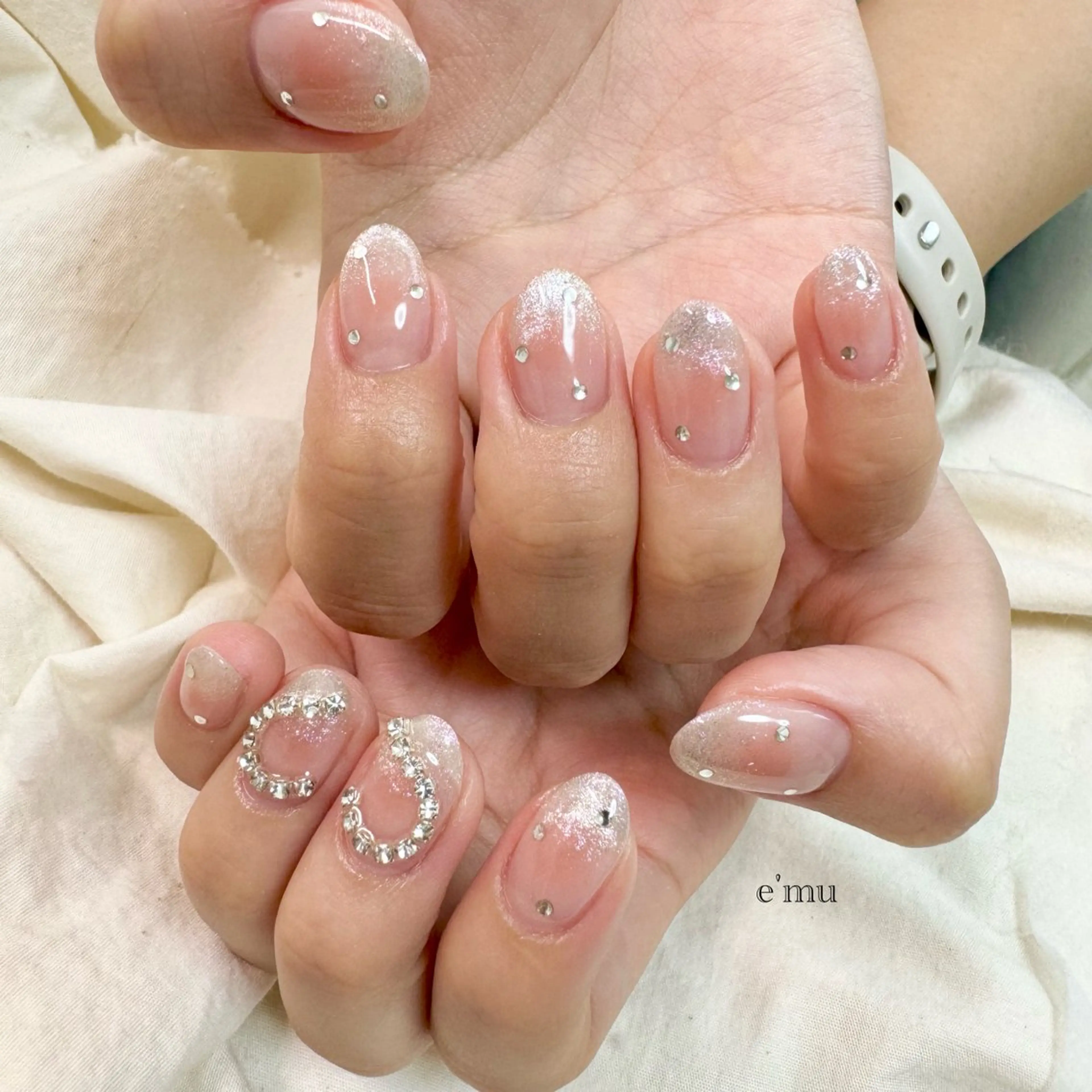 ネイル ハート ワンホンネイル ハンドネイル nail salon e'mu💐のネイルデザイン