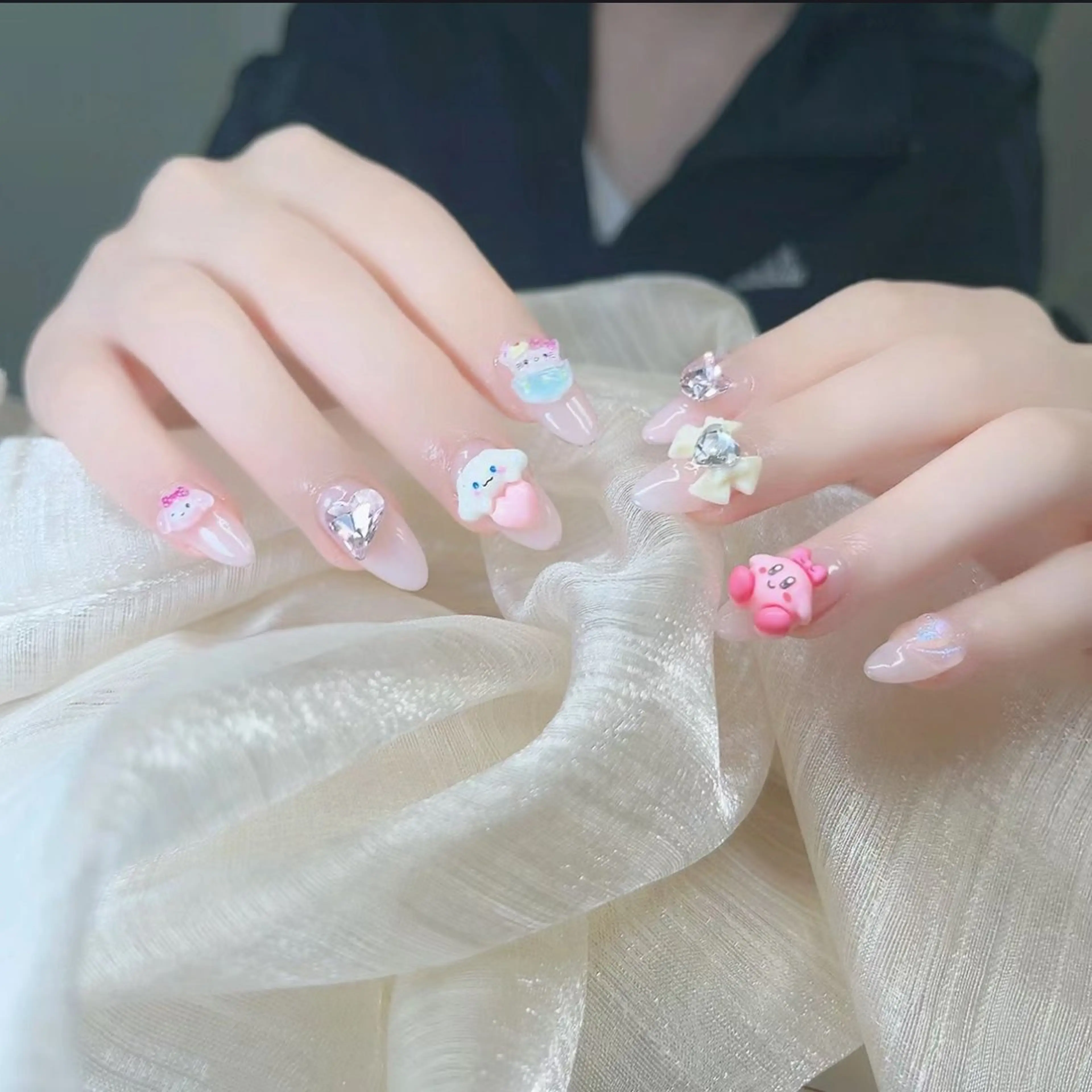 ネイル ハンドネイル ハンドケア 🍑 momo_nailのネイルデザイン