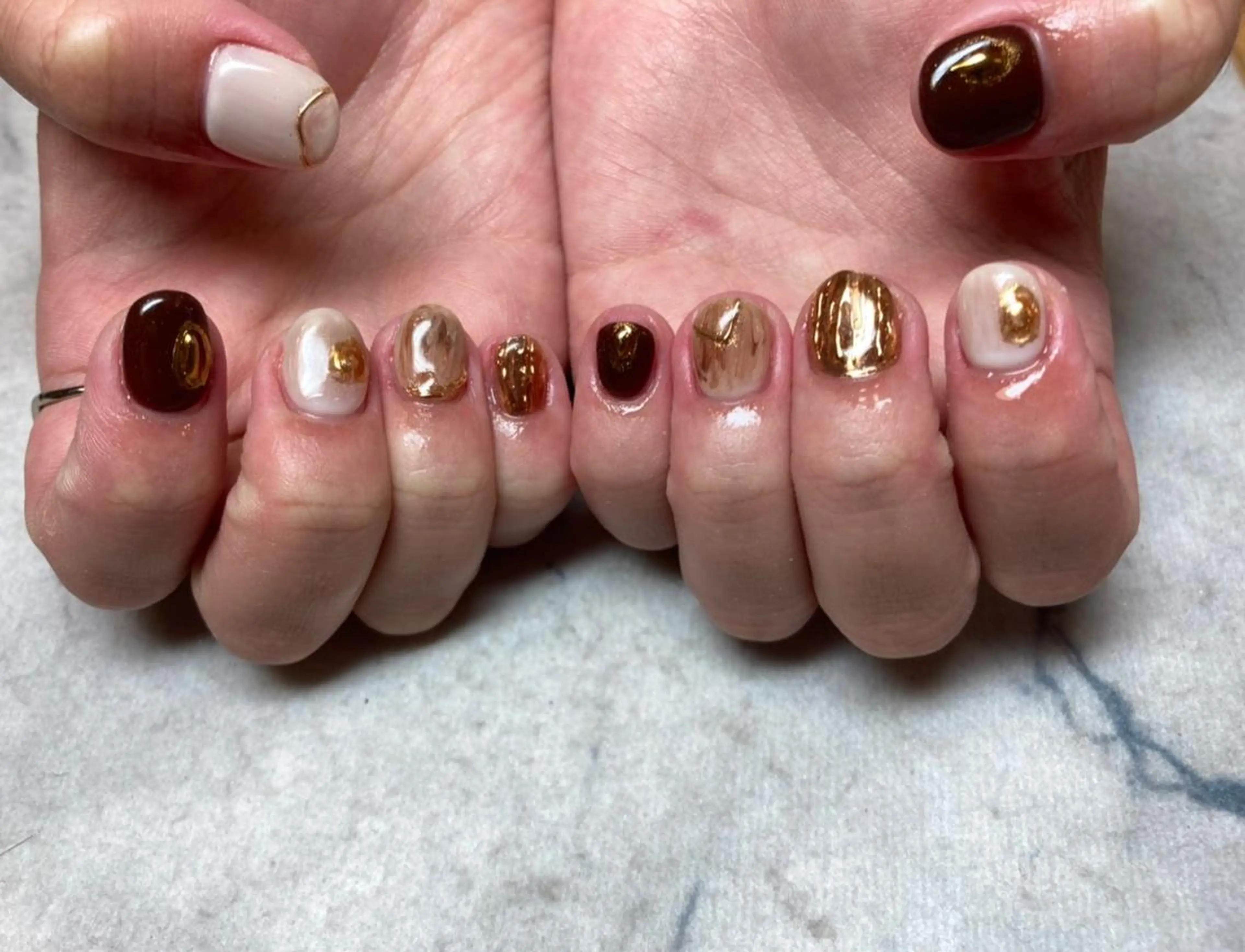 ネイル ネイルリボン 伊藤のネイルデザイン