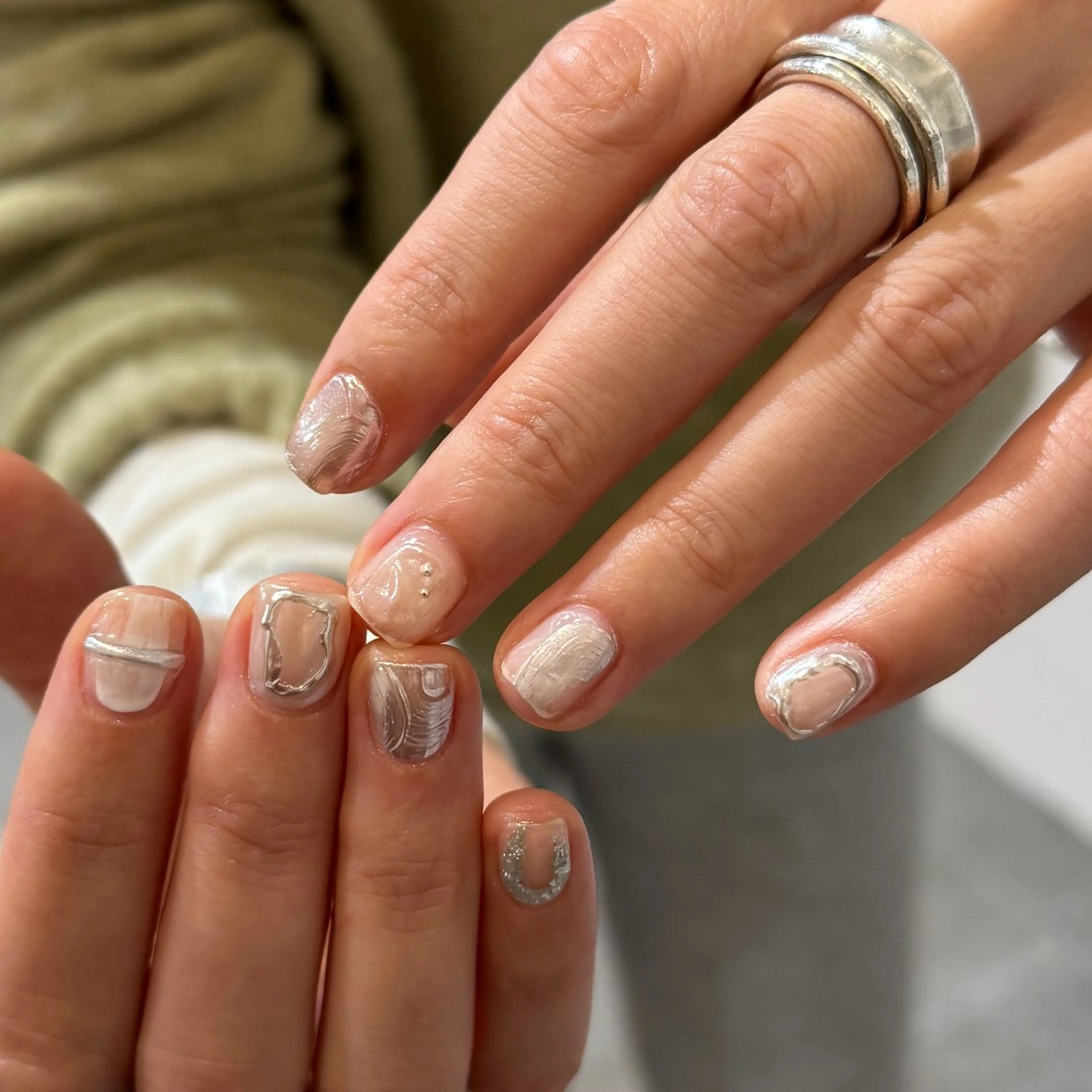 ネイル ハンドネイル 中本 菜々のネイルデザイン