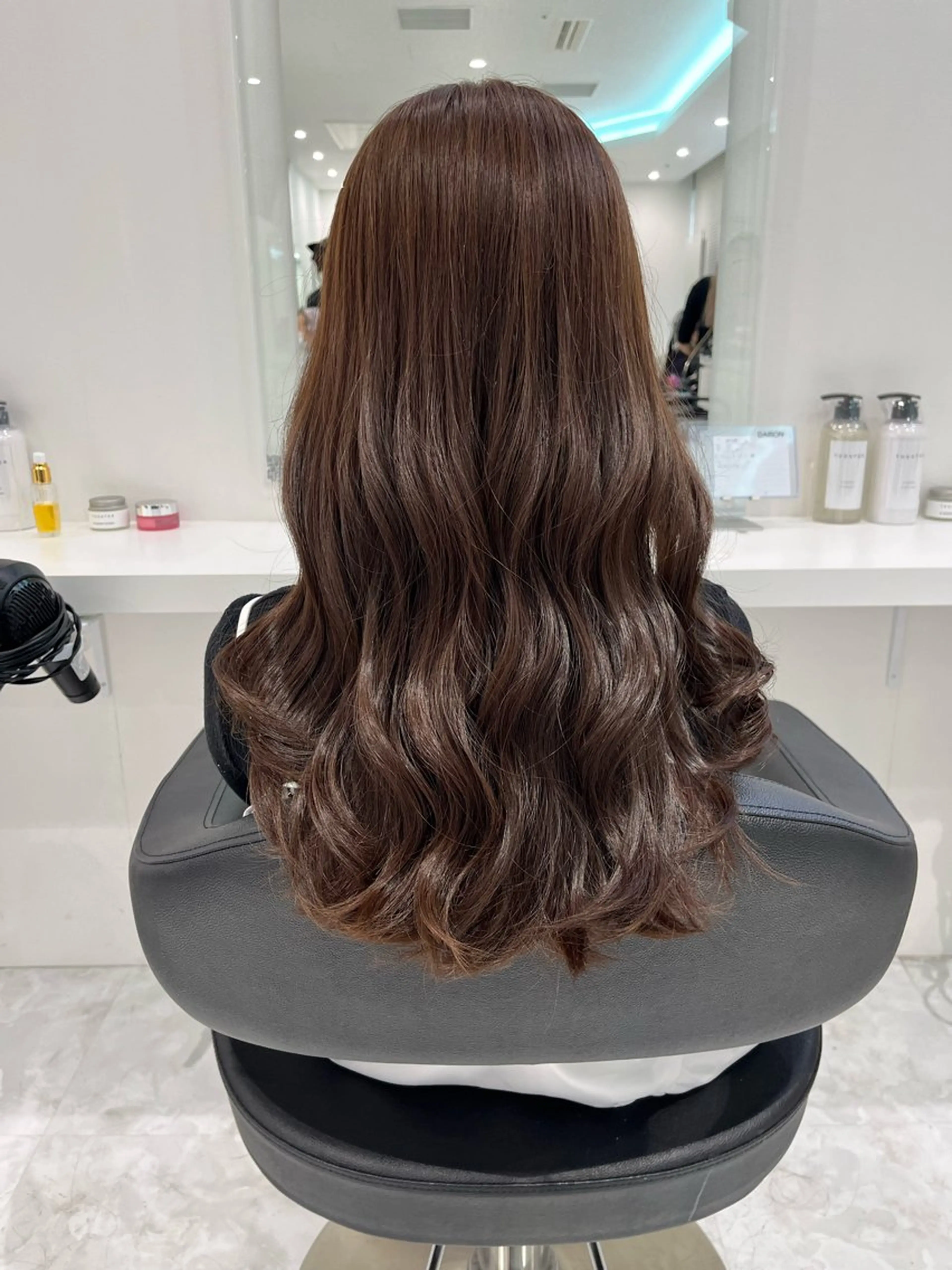 ロング カラー ヘアカラー トリートメント 透明感💕今っぽ似合 わせ𝐍𝐨. 𝟏のヘアスタイル