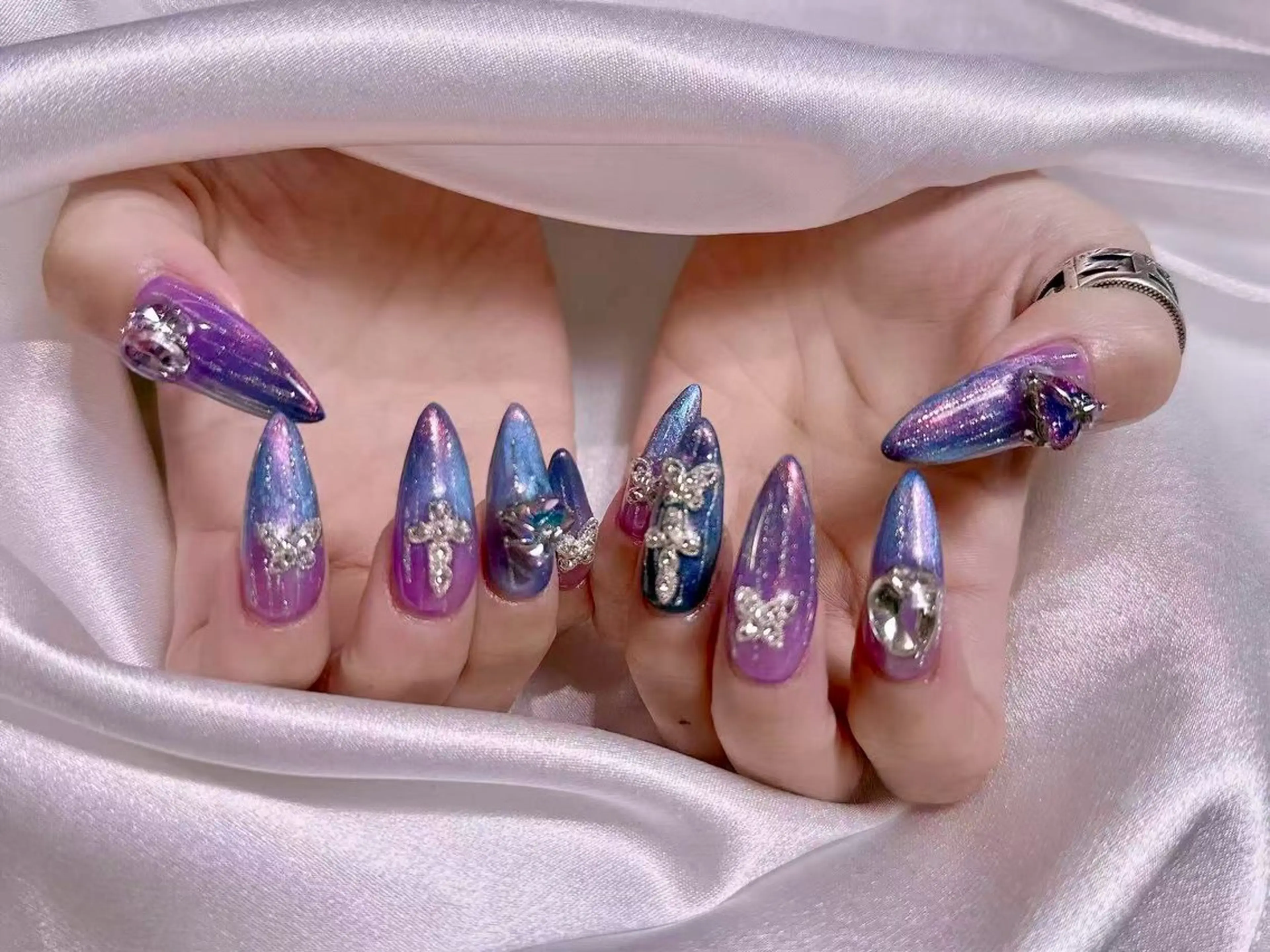 ネイル ハンドネイル リン リンのネイルデザイン