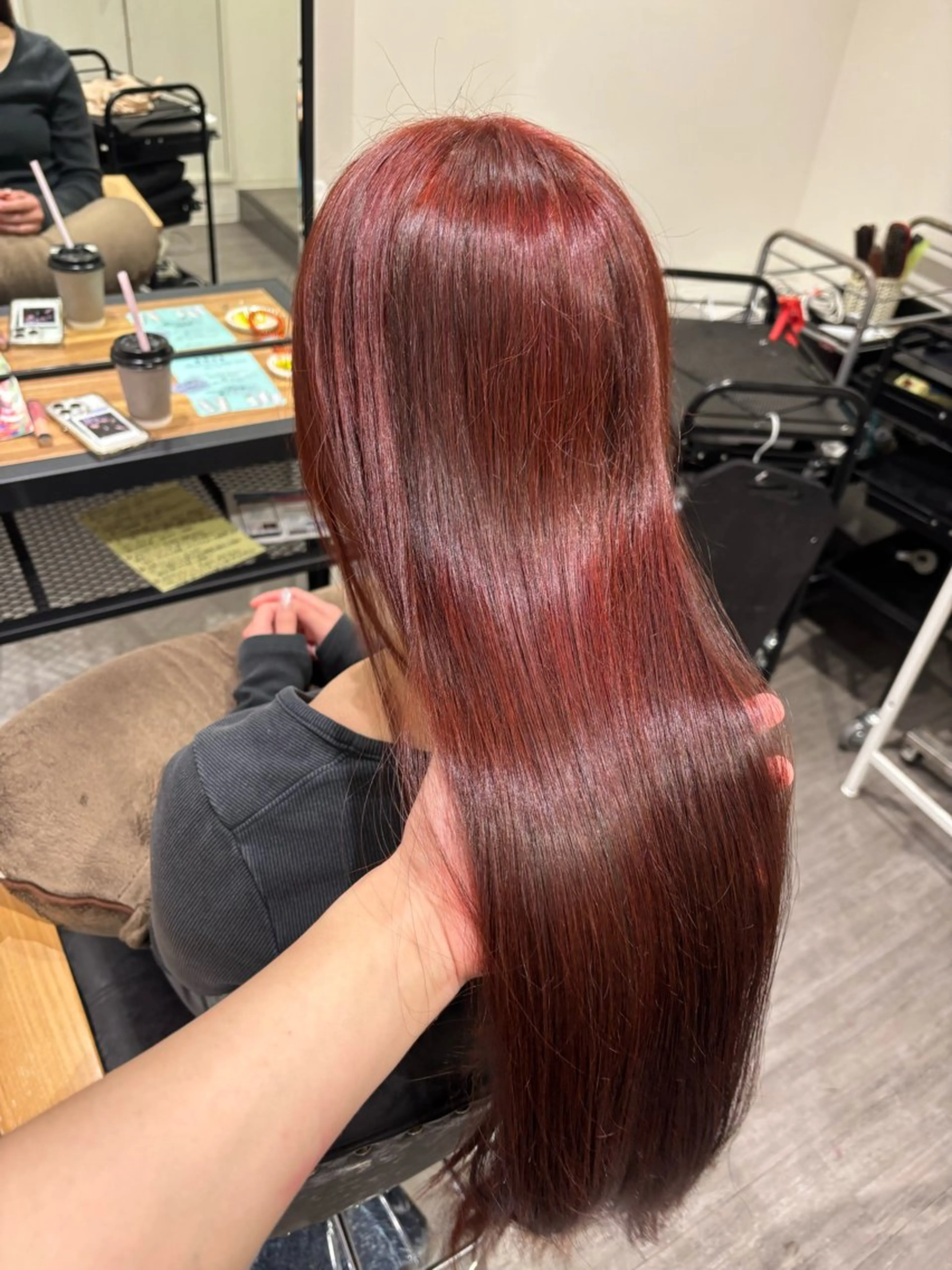 ロング カラー カット ヘアカラー トリートメント cocotte宜喜 弘希のヘアスタイル