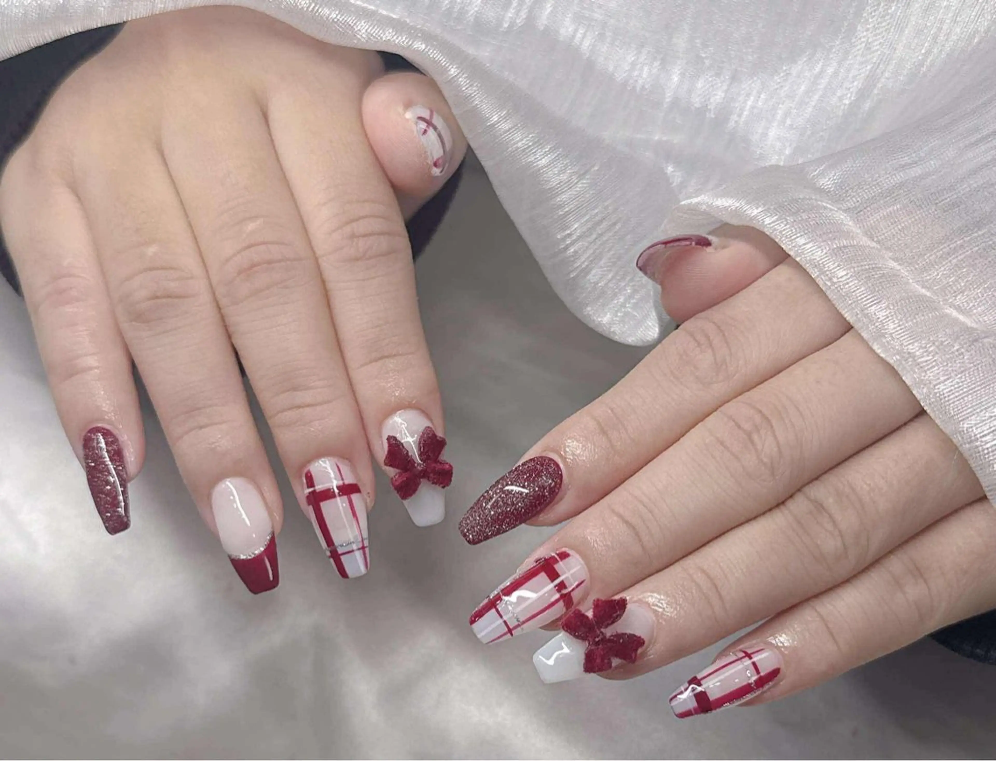 ネイル ハンドネイル Lee Nailsのネイルデザイン