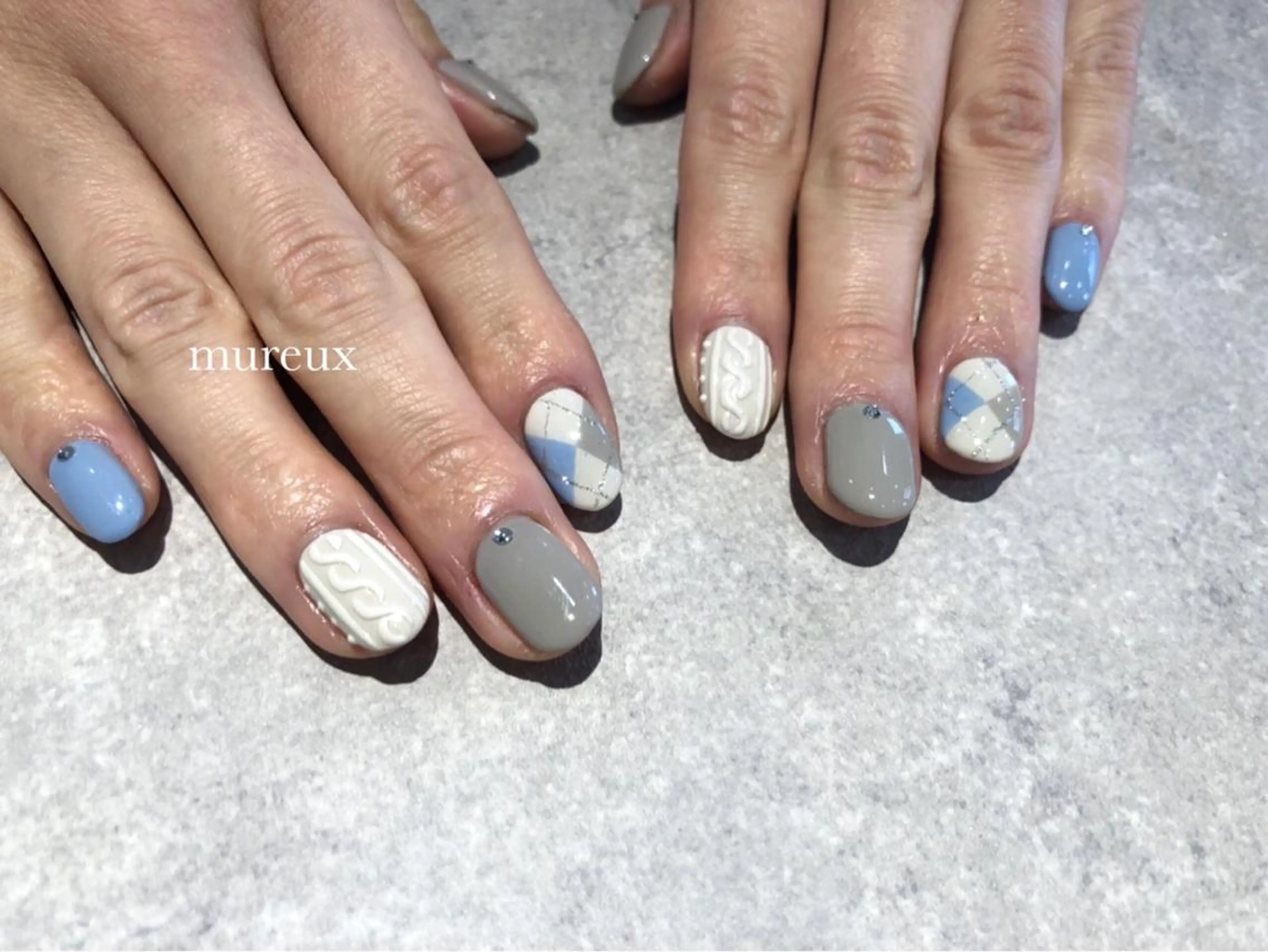 ネイル ハンドネイル mureux ∵ayakaのネイルデザイン