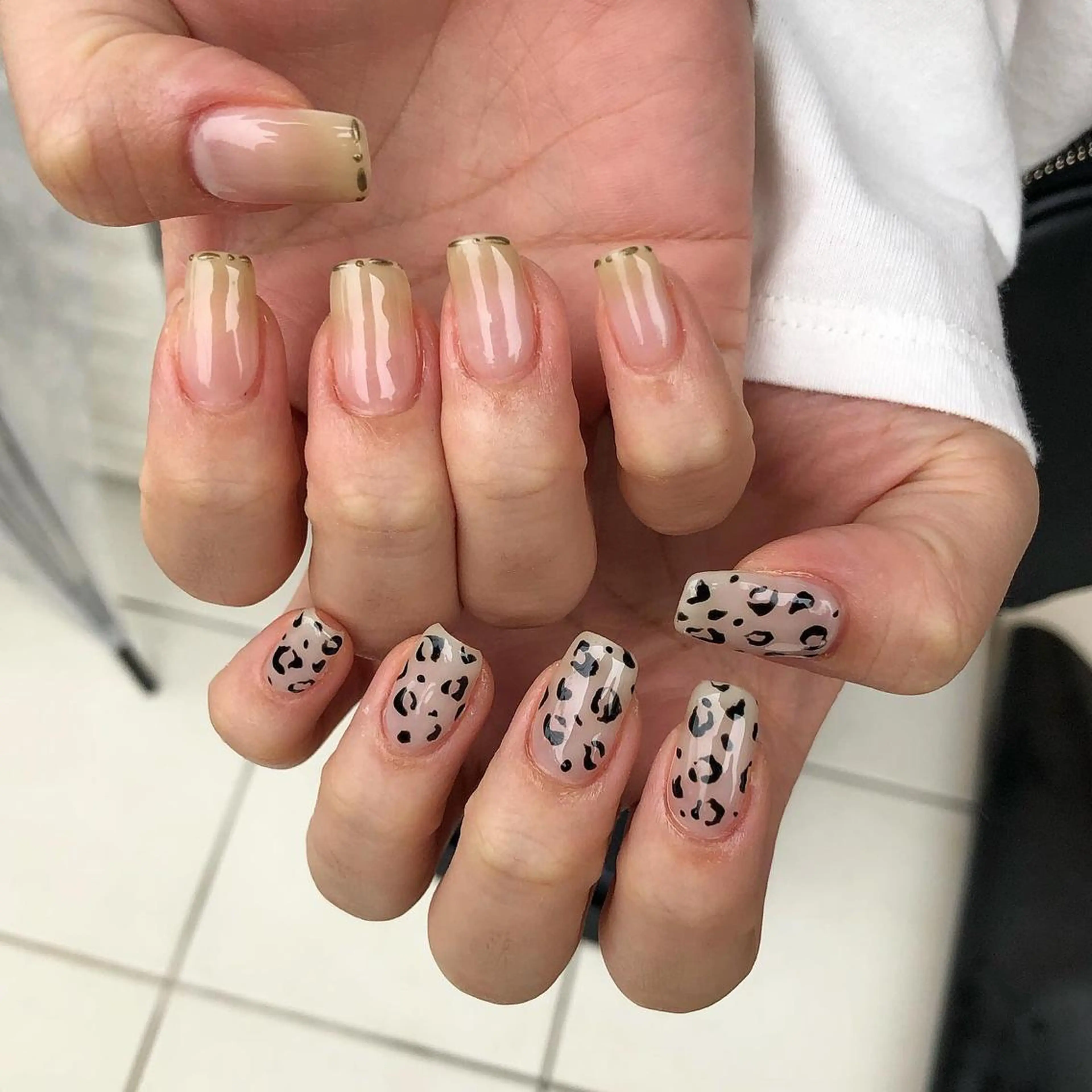 ネイル ハンドネイル émus nail Mamiのネイルデザイン