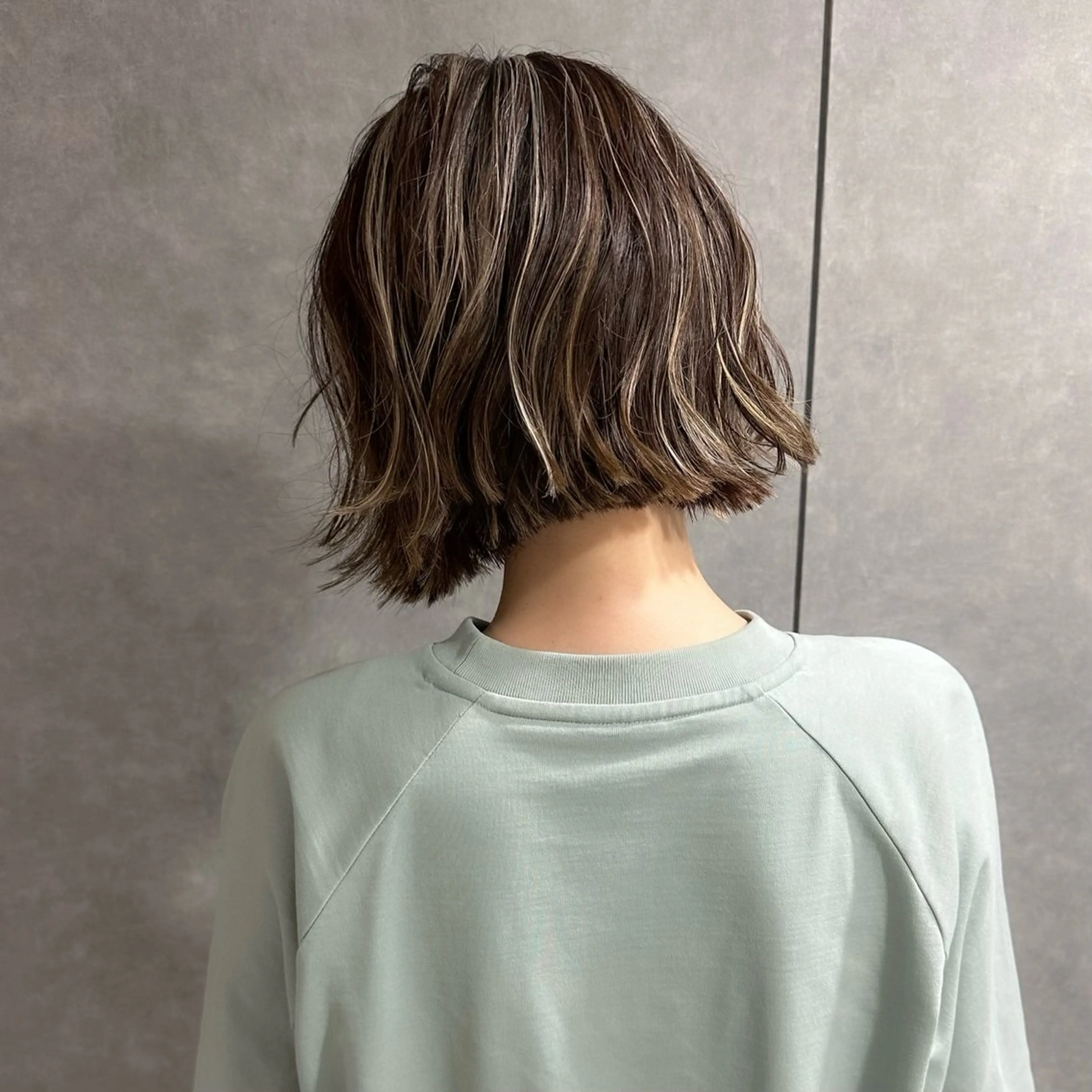 ショート カラー ハイライトカラー ボブ ハイライト カット ヘアカラー ショートオタク ❣️Genkiのヘアスタイル