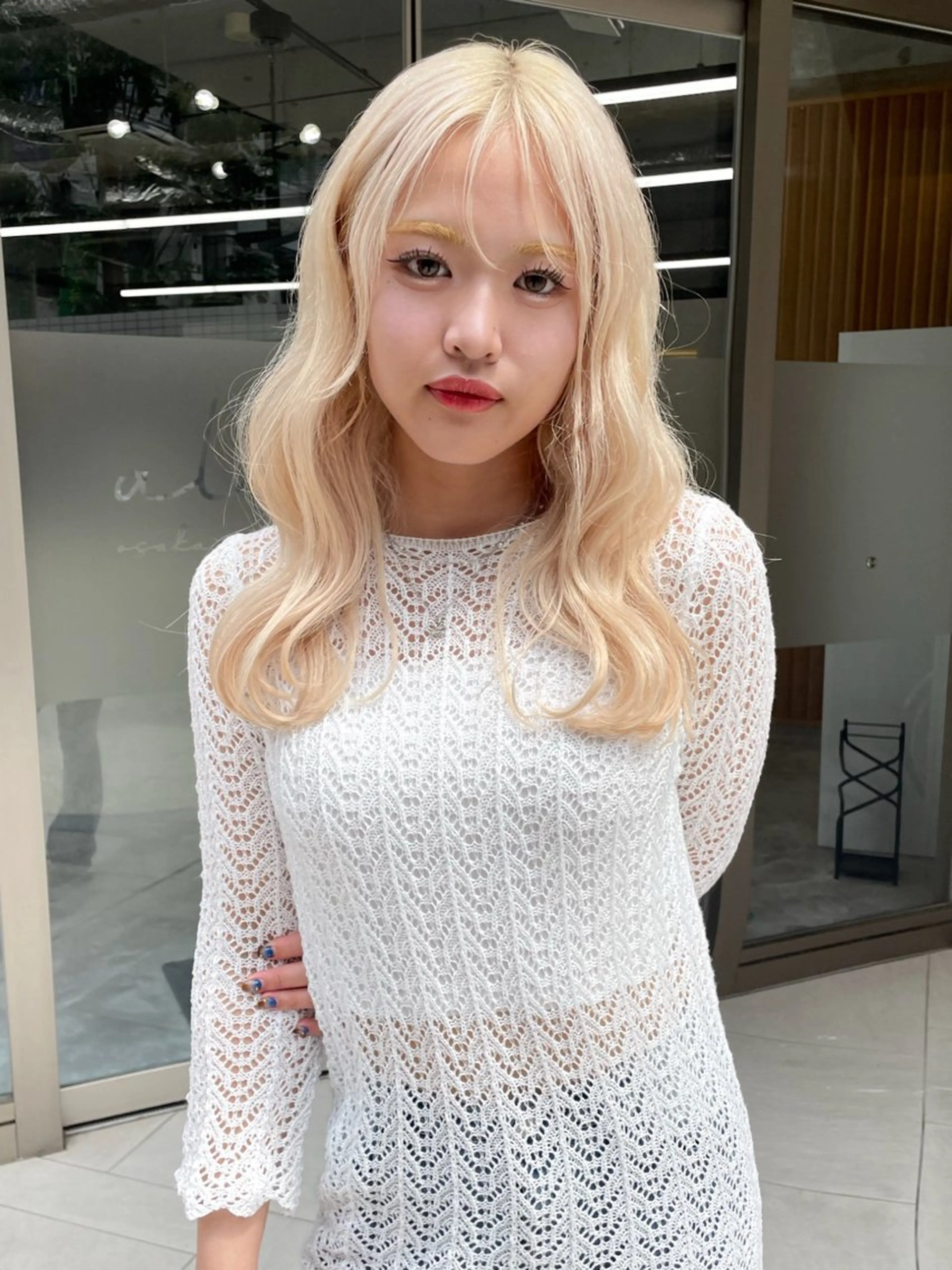 セミロング カラー ブリーチ 抜きっぱなしブロンド ブロンド ダブルカラー ハイトーンカラー ブリーチ/ベージュ 💕/momoaのヘアスタイル