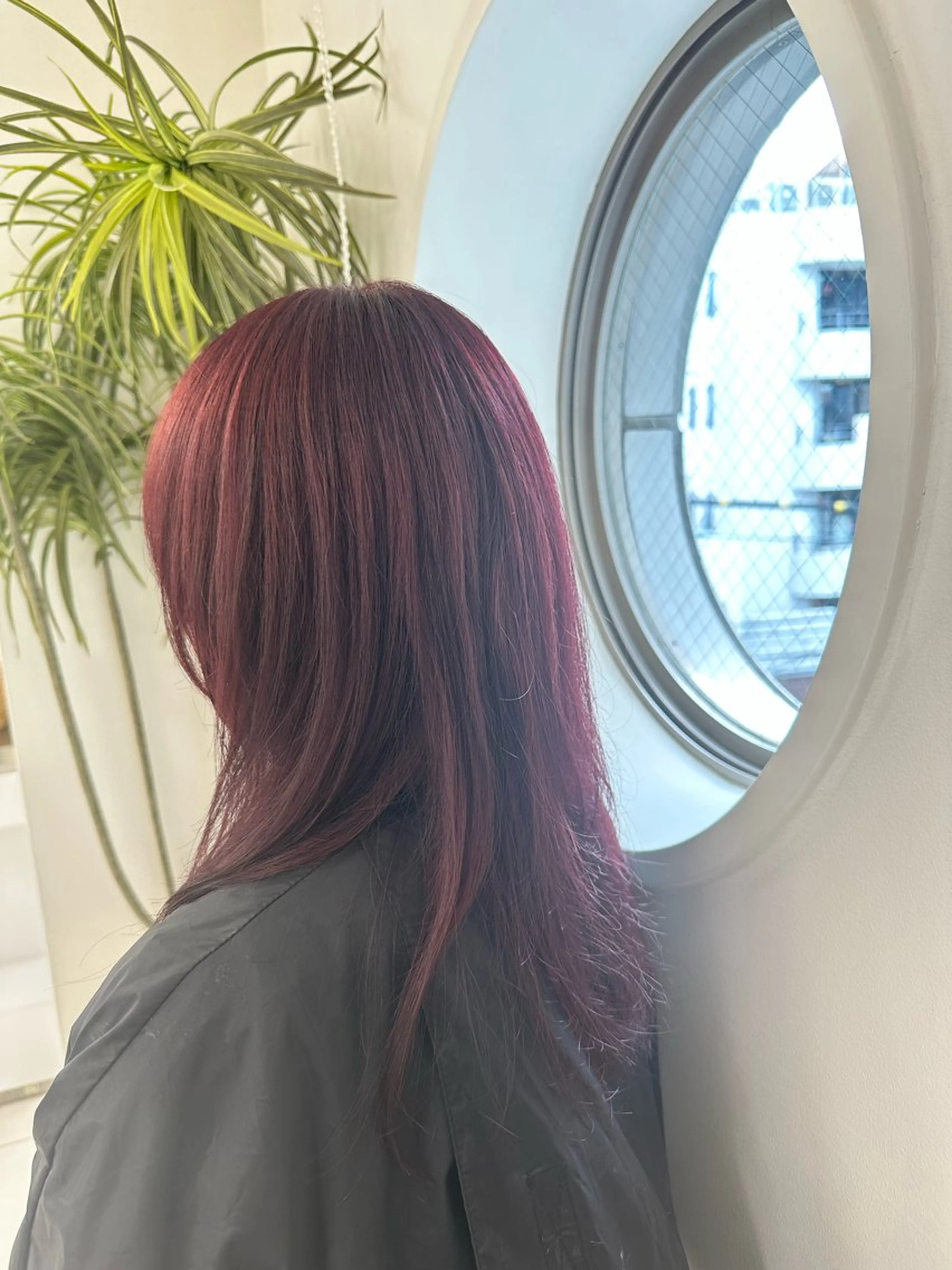 ミディアム カラー confiance所属・船橋oyamada shouのヘアスタイル