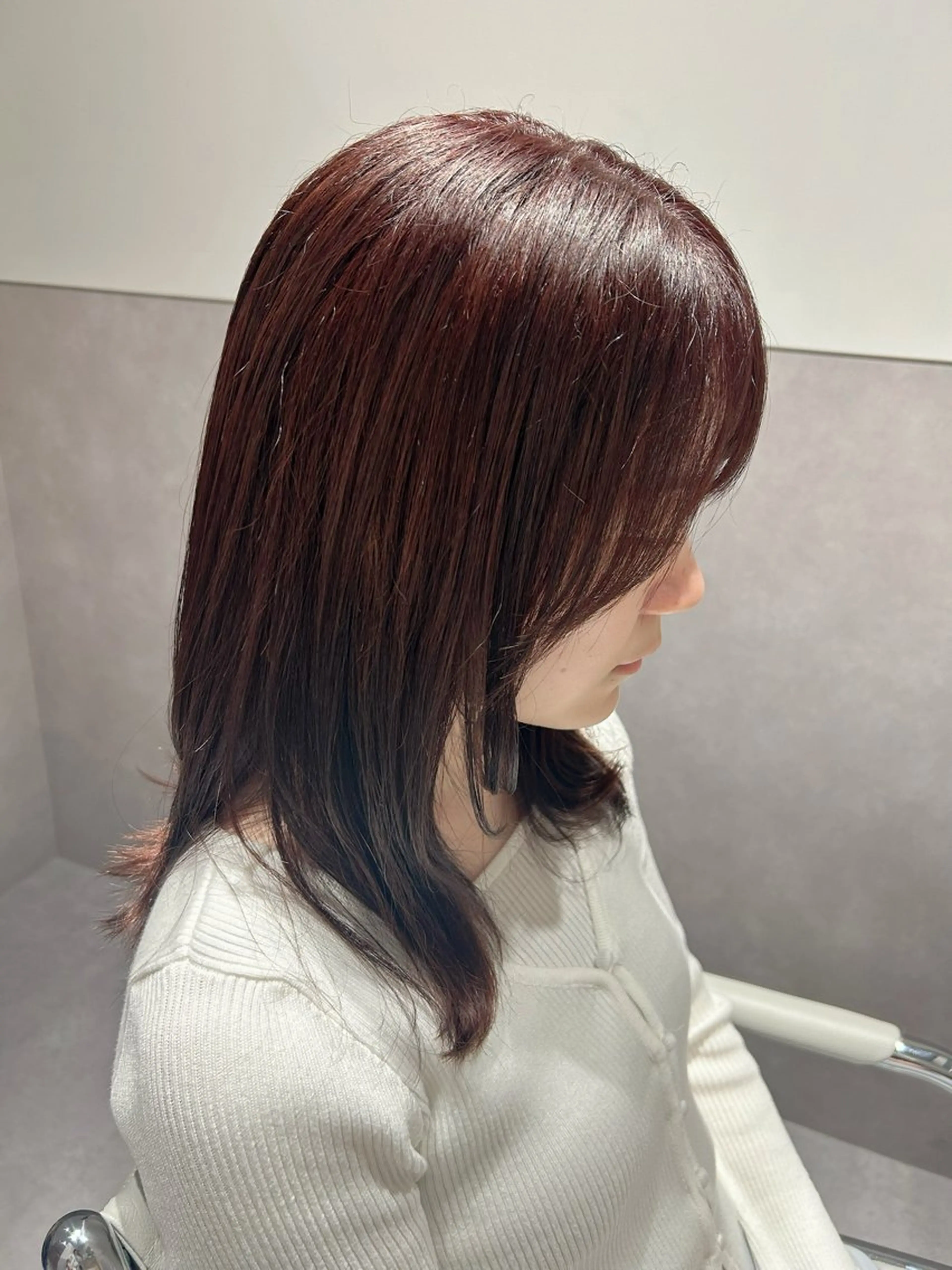 セミロング レイヤーカット SALOWIN新宿三丁目East店3F所属・ナチュラル🪴抜け感 🫧sonokoのヘアスタイル