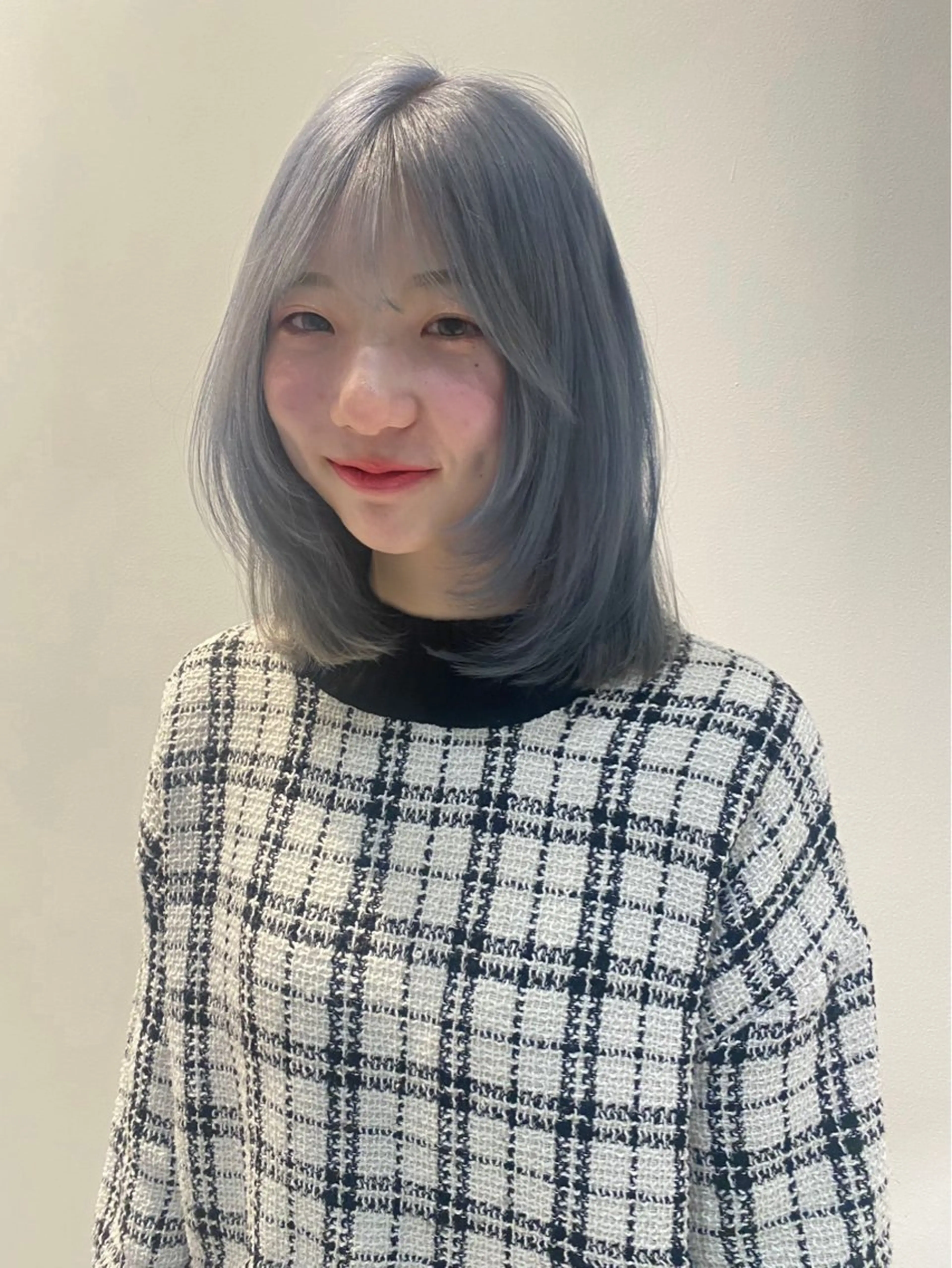 ミディアム カラー カット ヘアカラー トリートメント mai / linoah˚✧のヘアスタイル